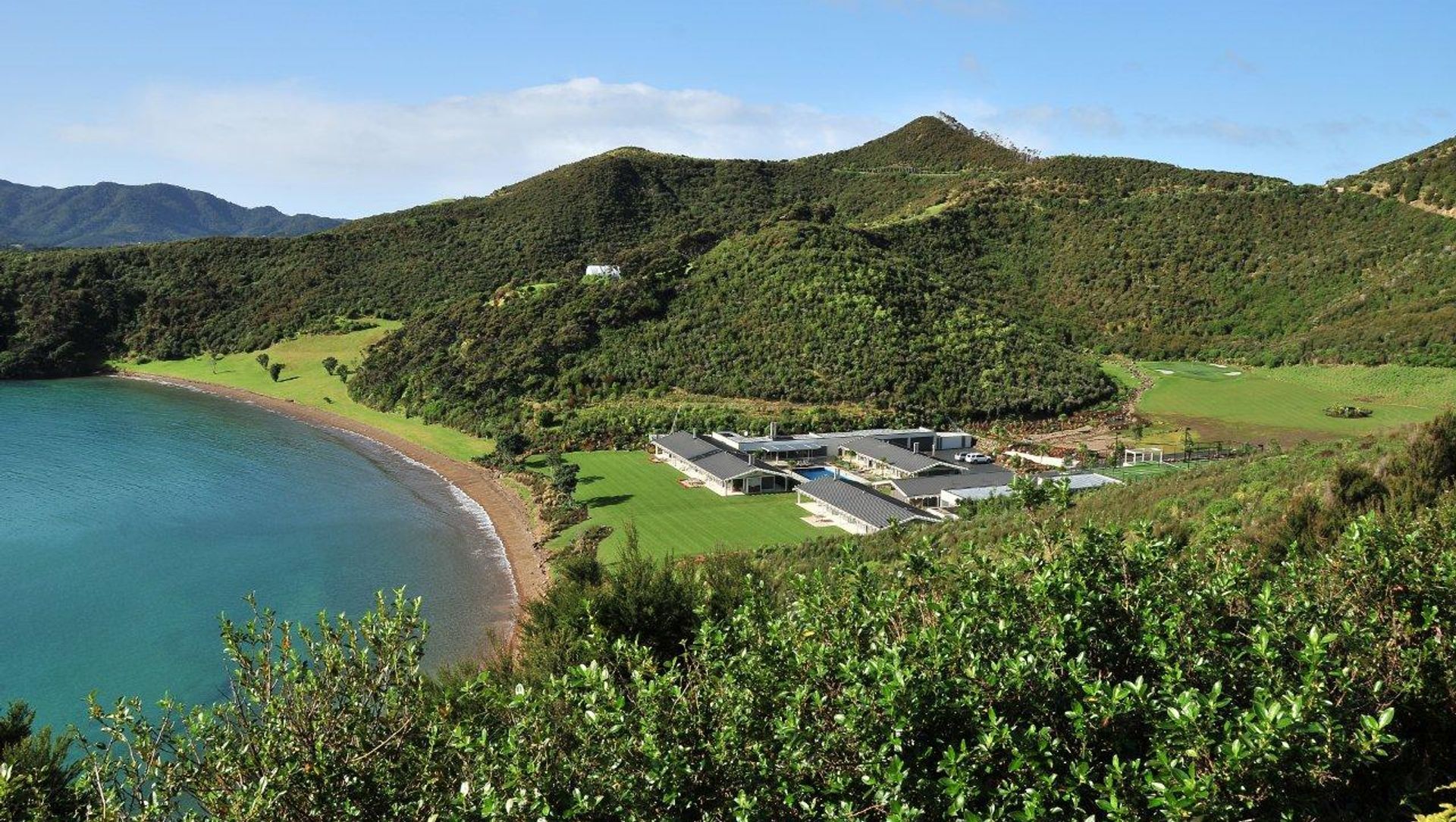 Bay of Islands House | Omarino, Bay of Islands banner