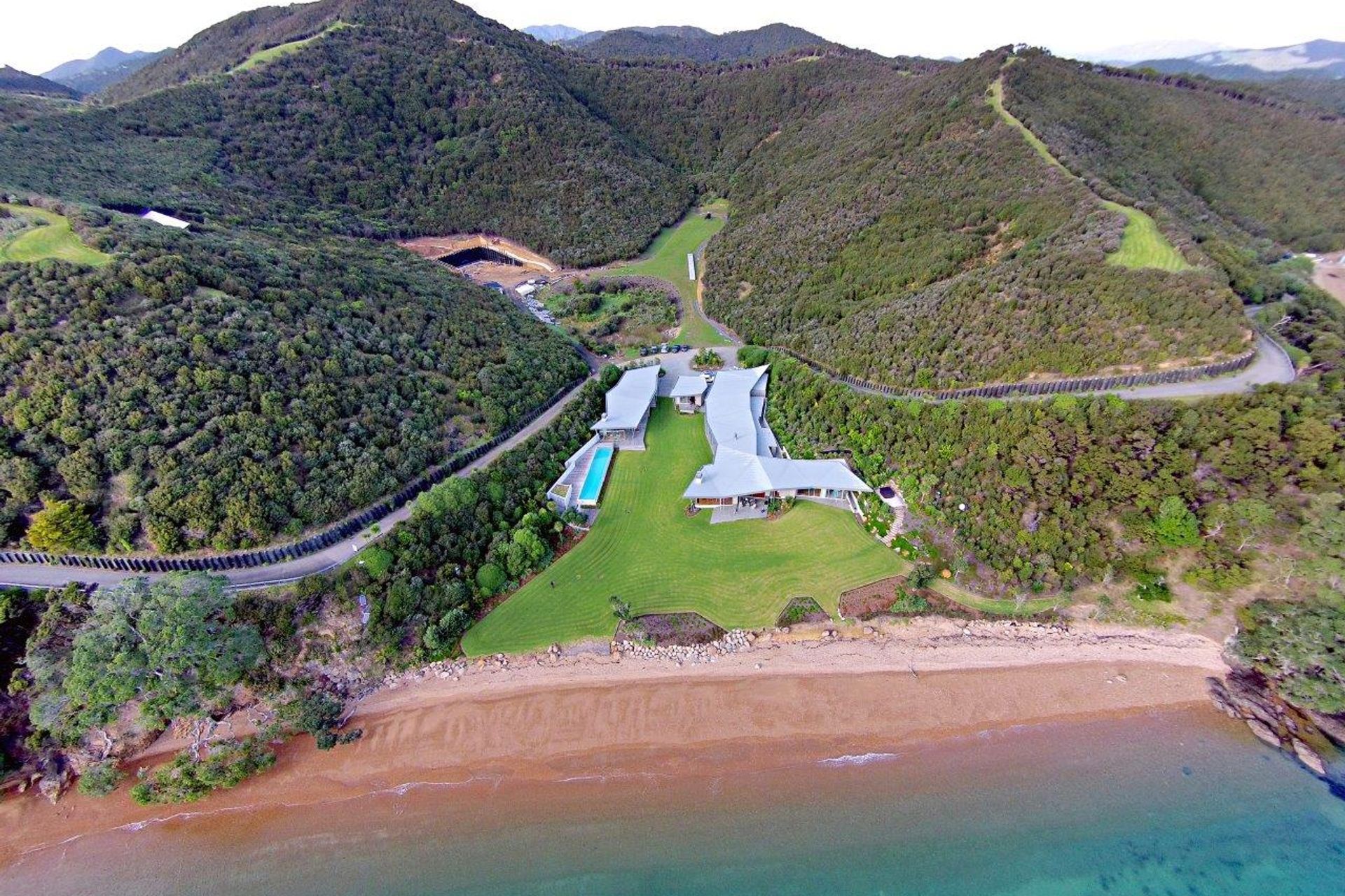 Fold House | Omarino, Bay of Islands