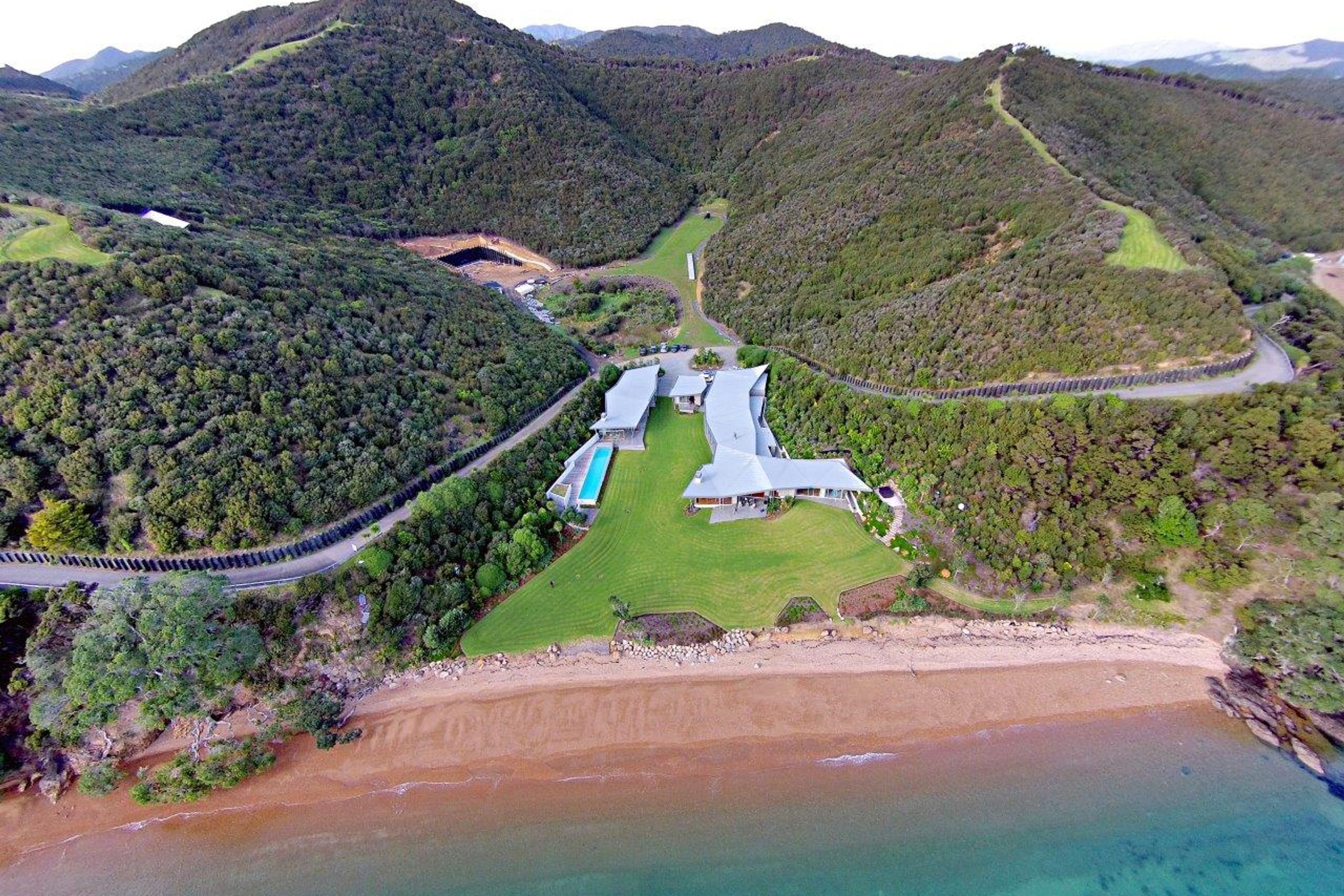 Fold House | Omarino, Bay of Islands