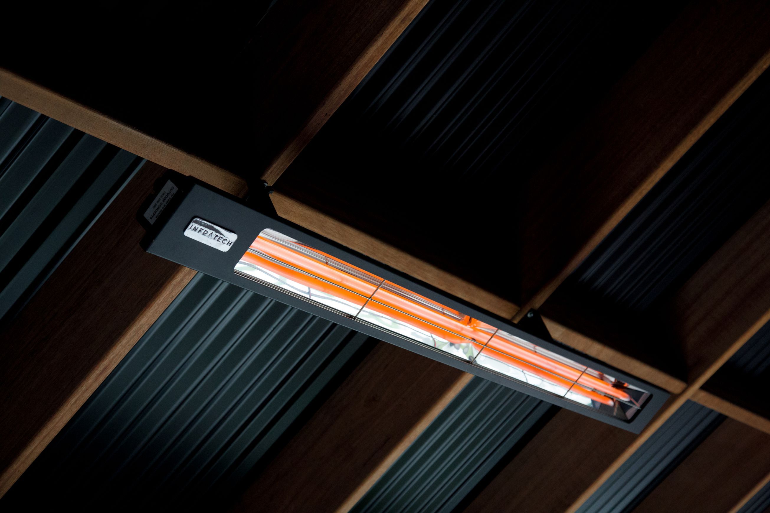 SL40 Heater Black by Infratech