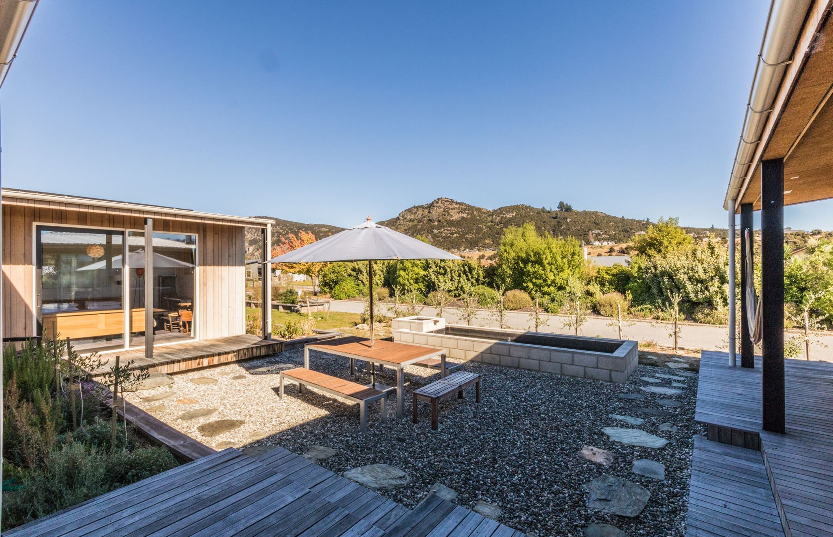 Albert Town Courtyard House