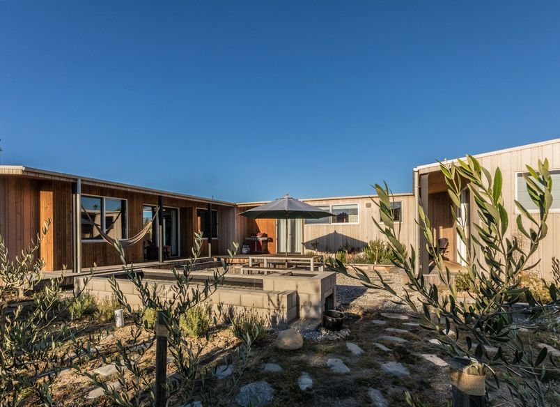 Albert Town Courtyard House