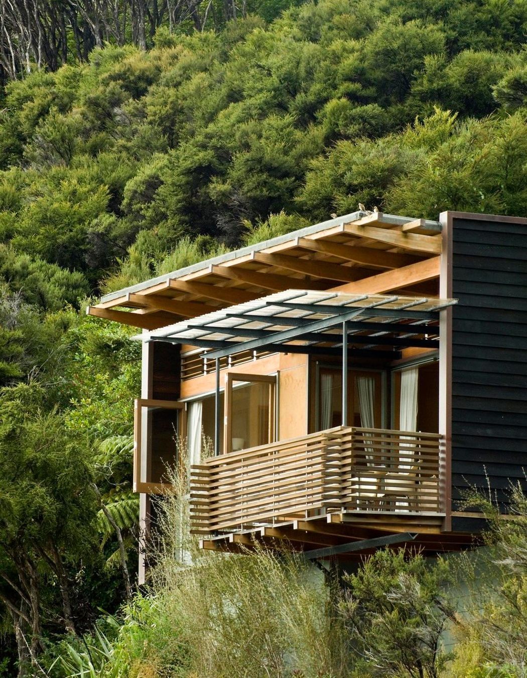 Bay of many cover, Marlborough Sounds