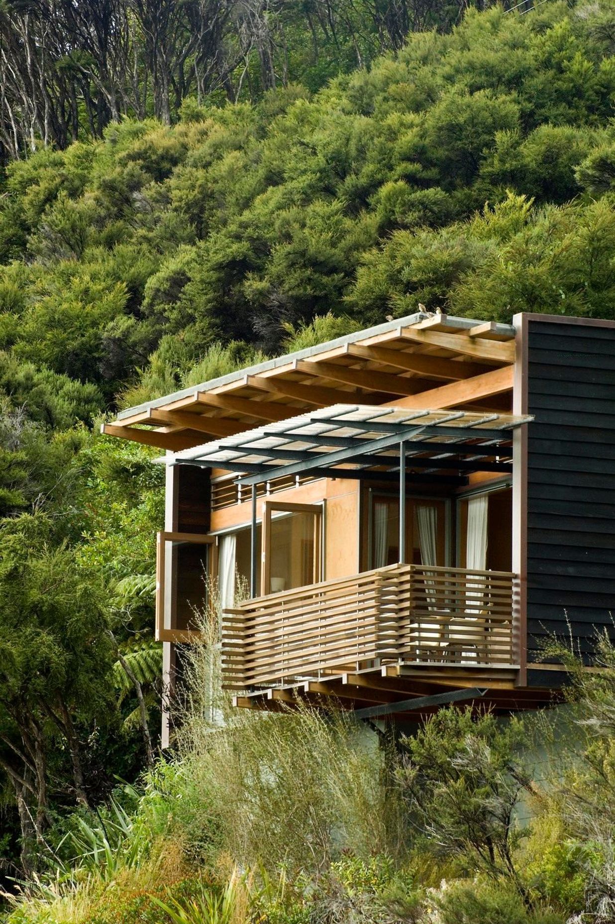 Bay of many cover, Marlborough Sounds