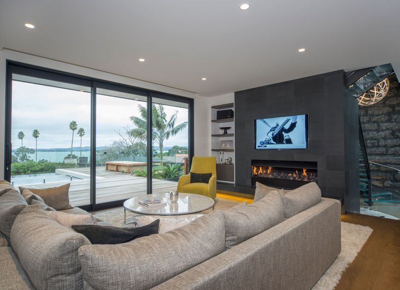 Mellons Bay Residence