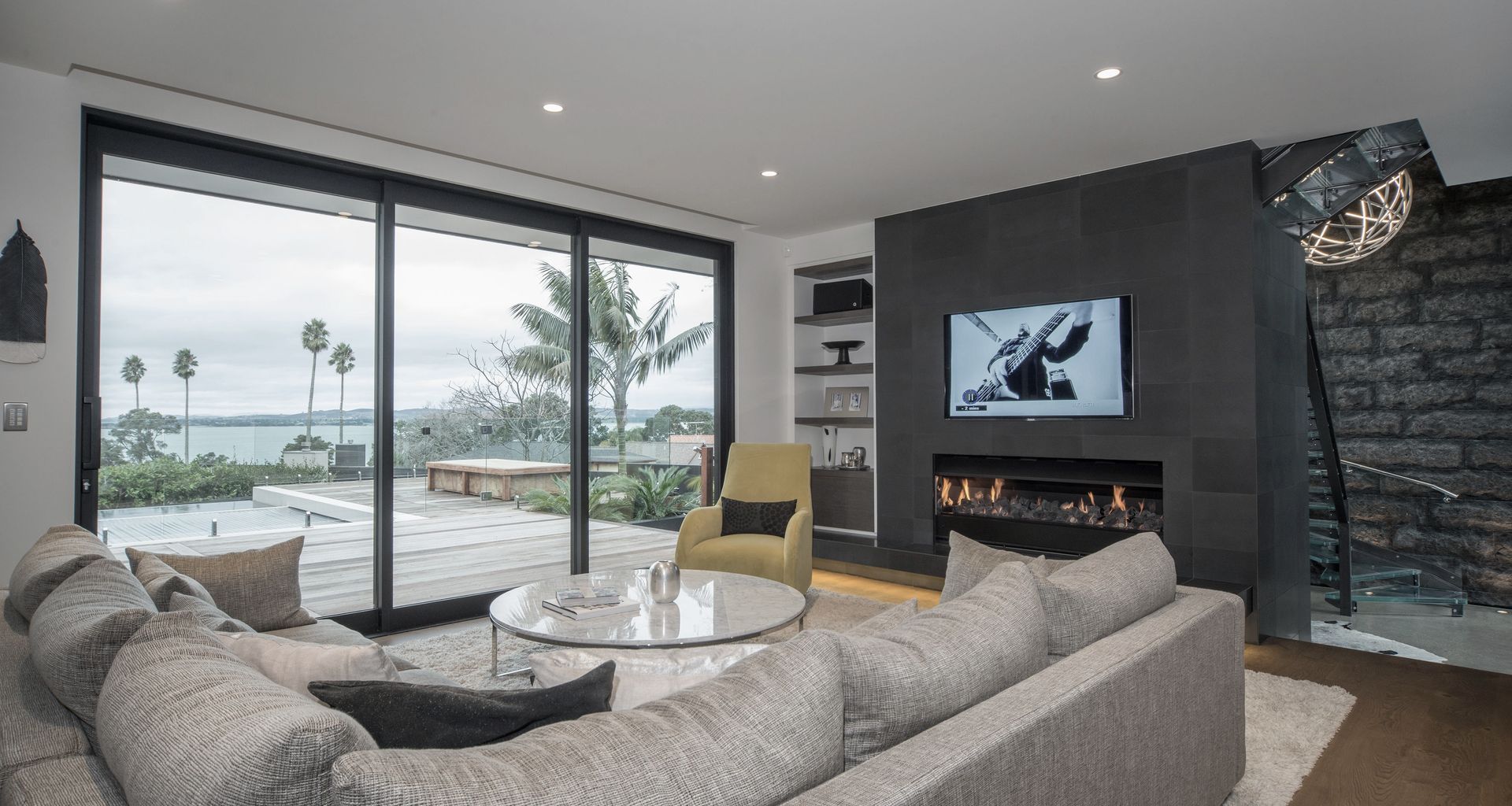Mellons Bay Residence banner