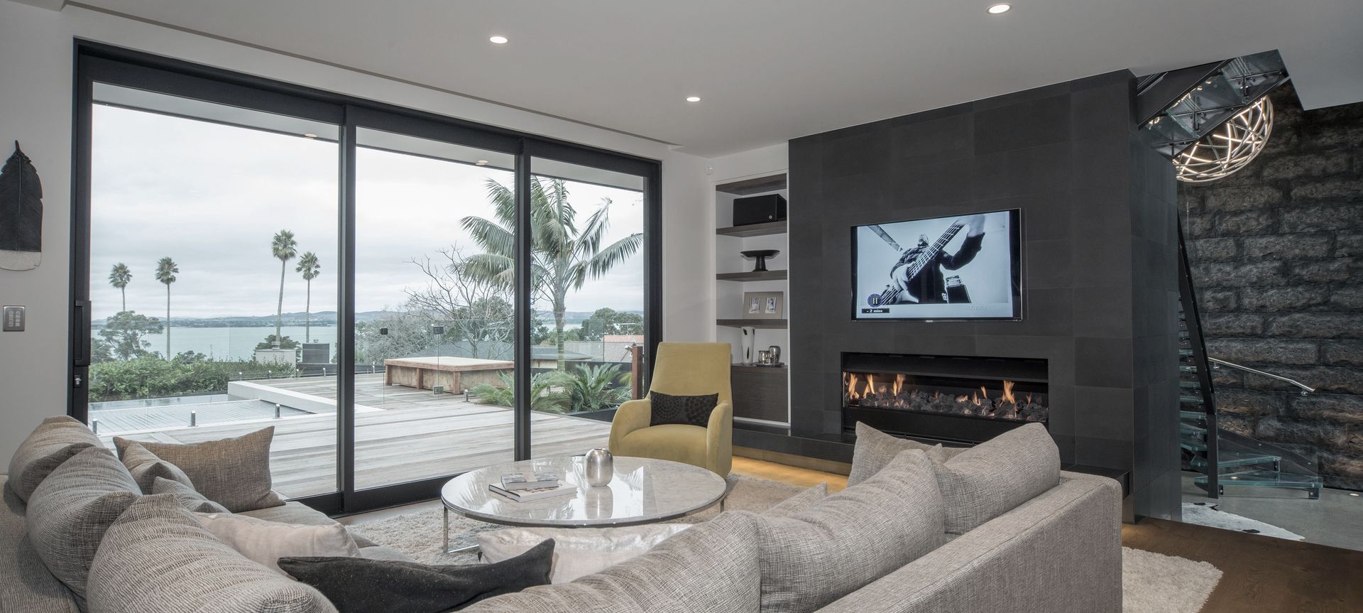 Mellons Bay Residence banner