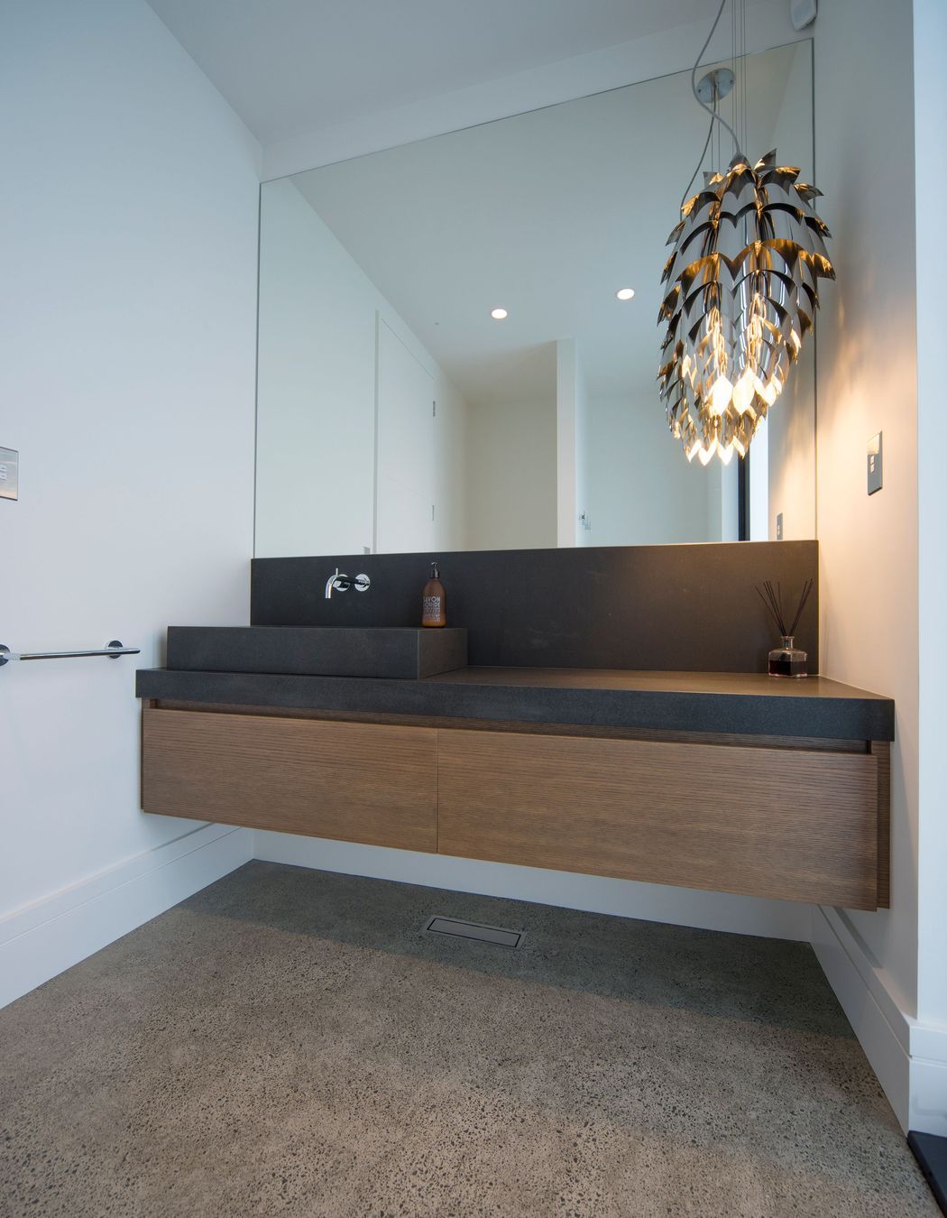 Mellons Bay Residence