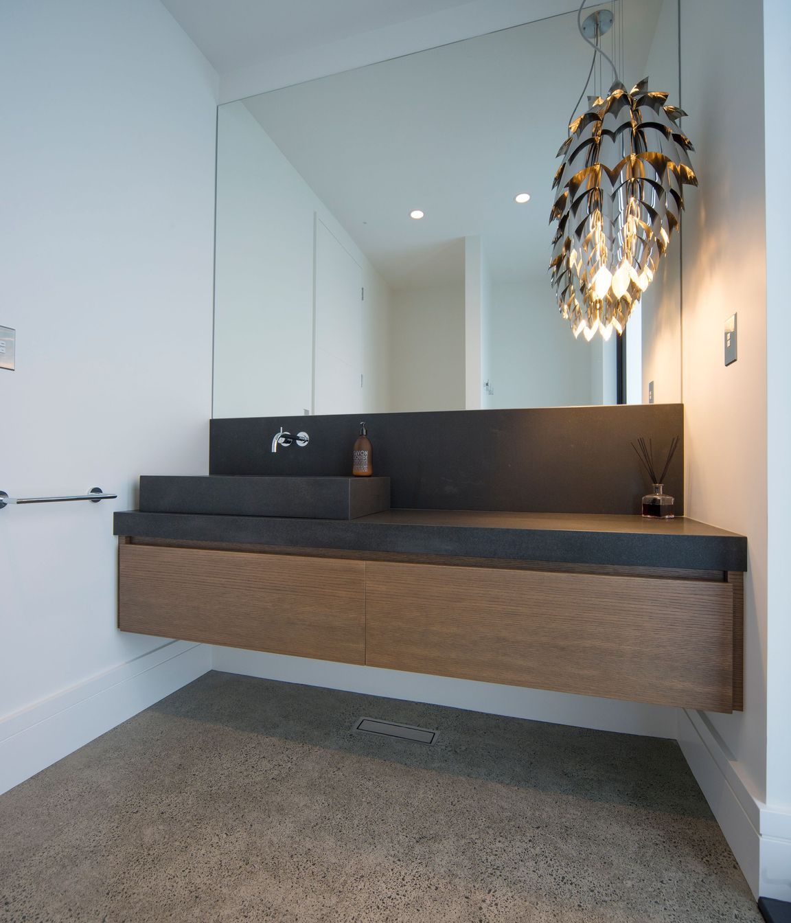 Mellons Bay Residence