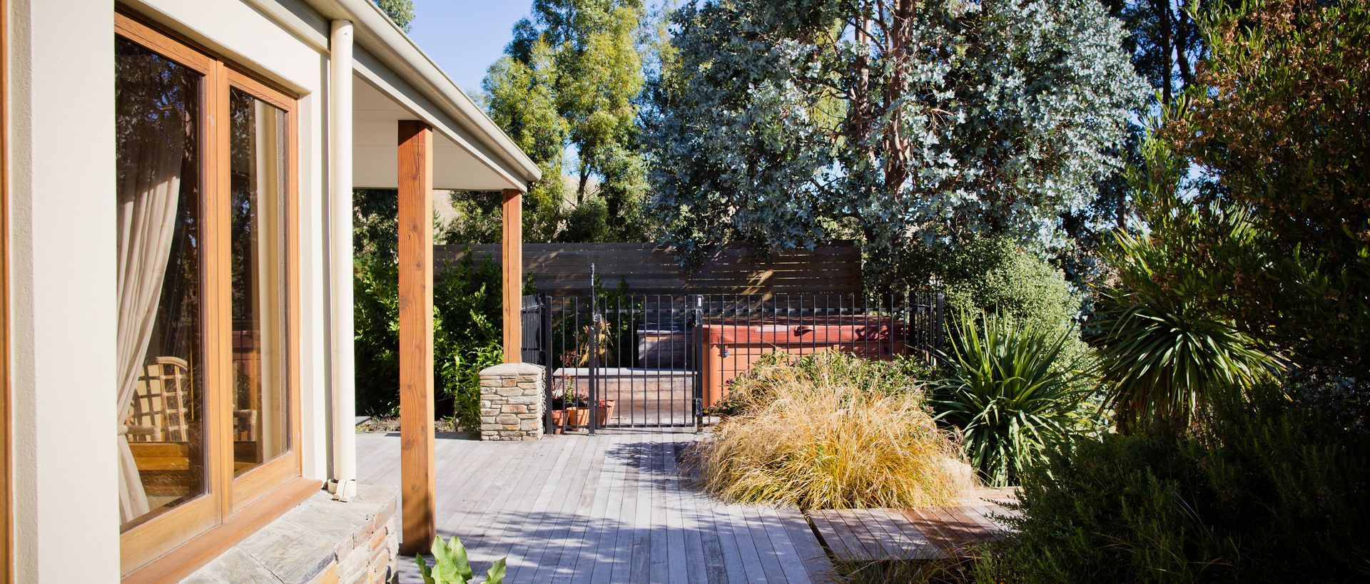 Hero Banner for FORM Garden Architecture