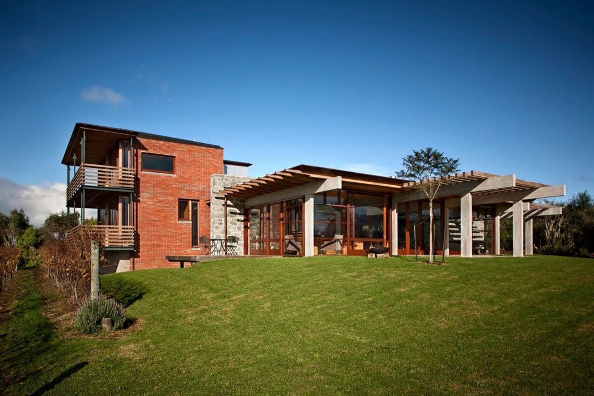 HOUSE FOR AWHITU WINES, AWHITU PENINSULA