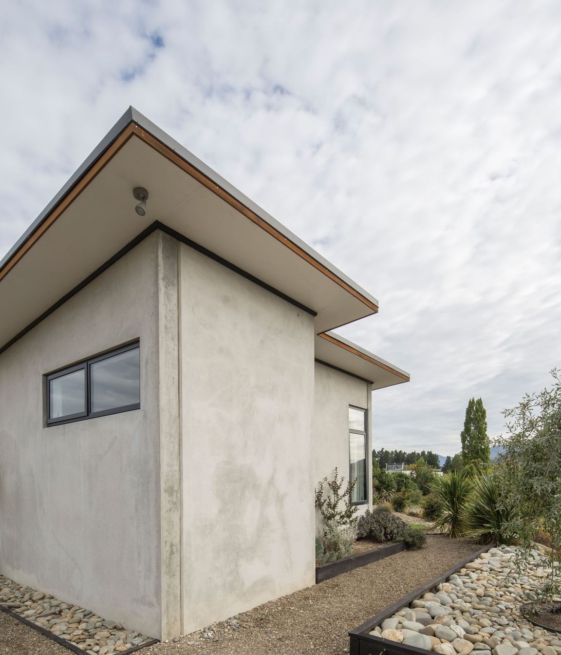 Clutha River House 2