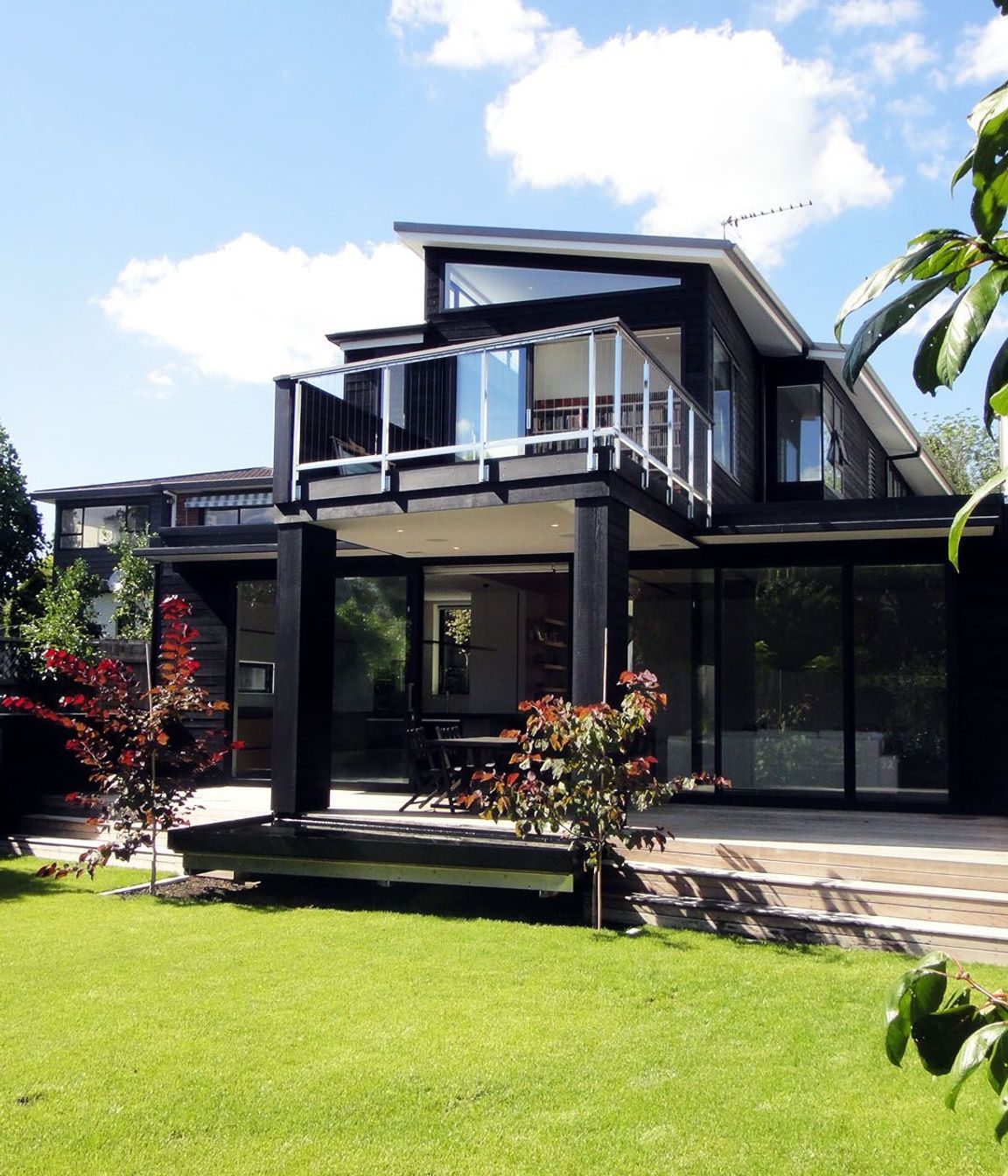 Contemporary New House in Point Chevalier