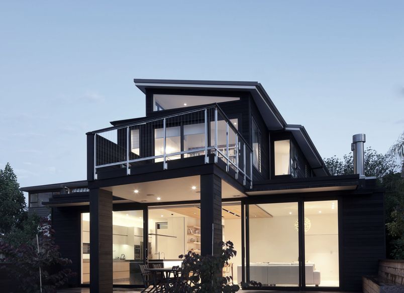 Contemporary New House in Point Chevalier