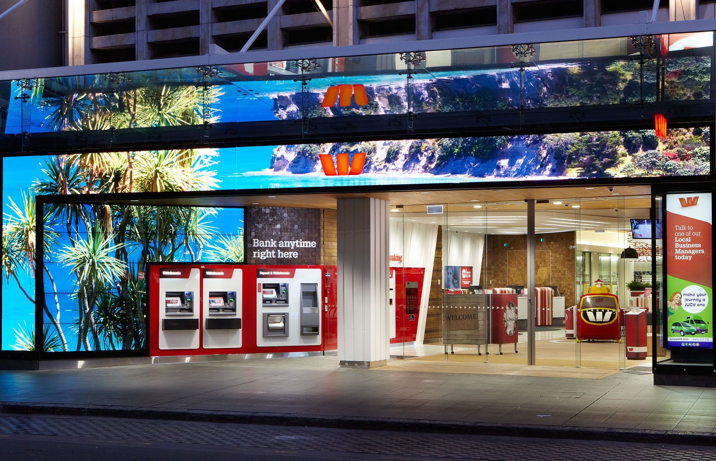 Westpac signature branch, 79 Queen St, Auckland