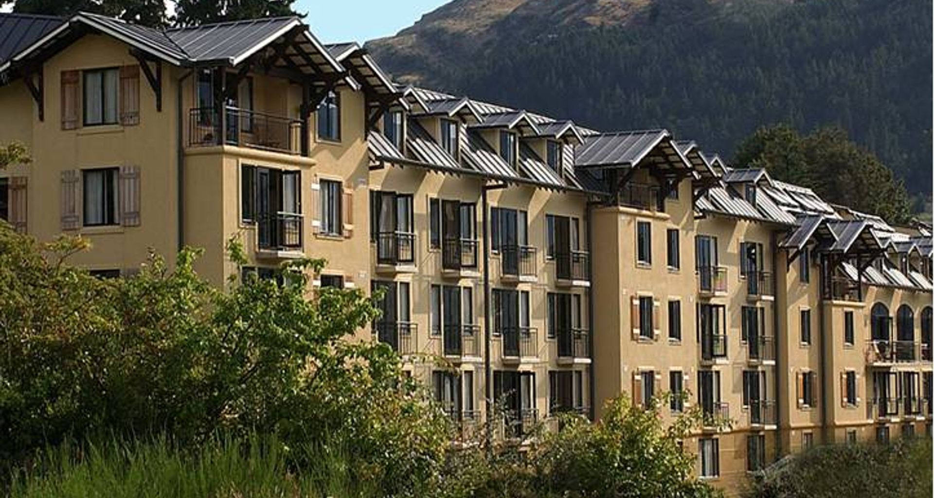 Hotel St. Moritz banner