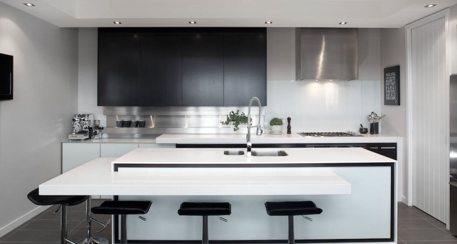Southland Kitchen banner