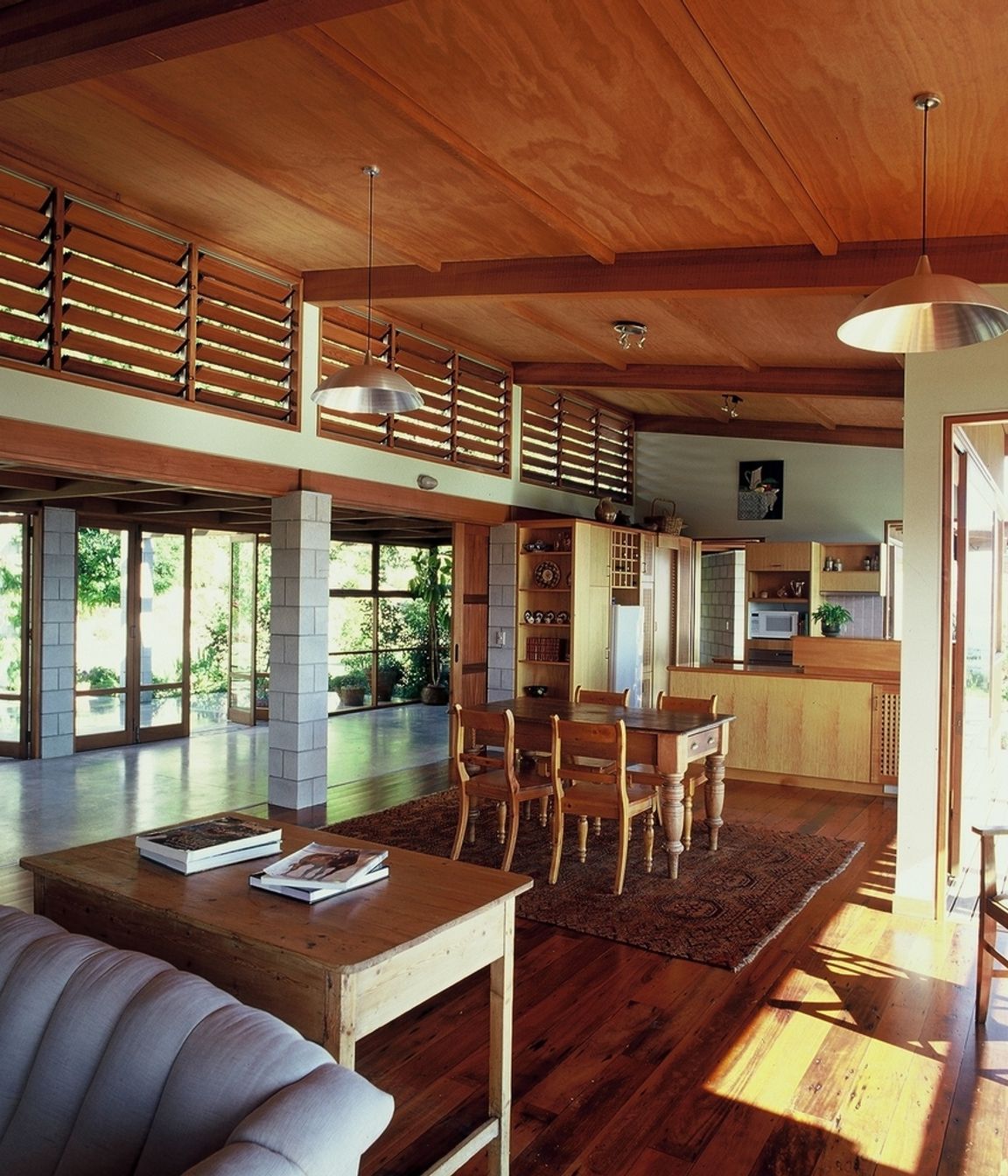 TAUPO HOUSE, TAUPO