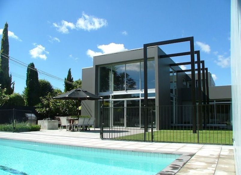 Fendalton House
