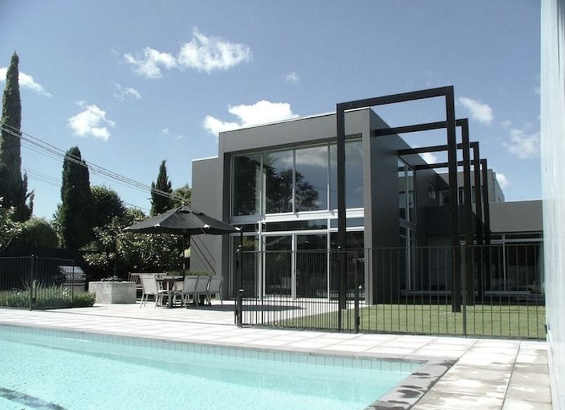 Fendalton House