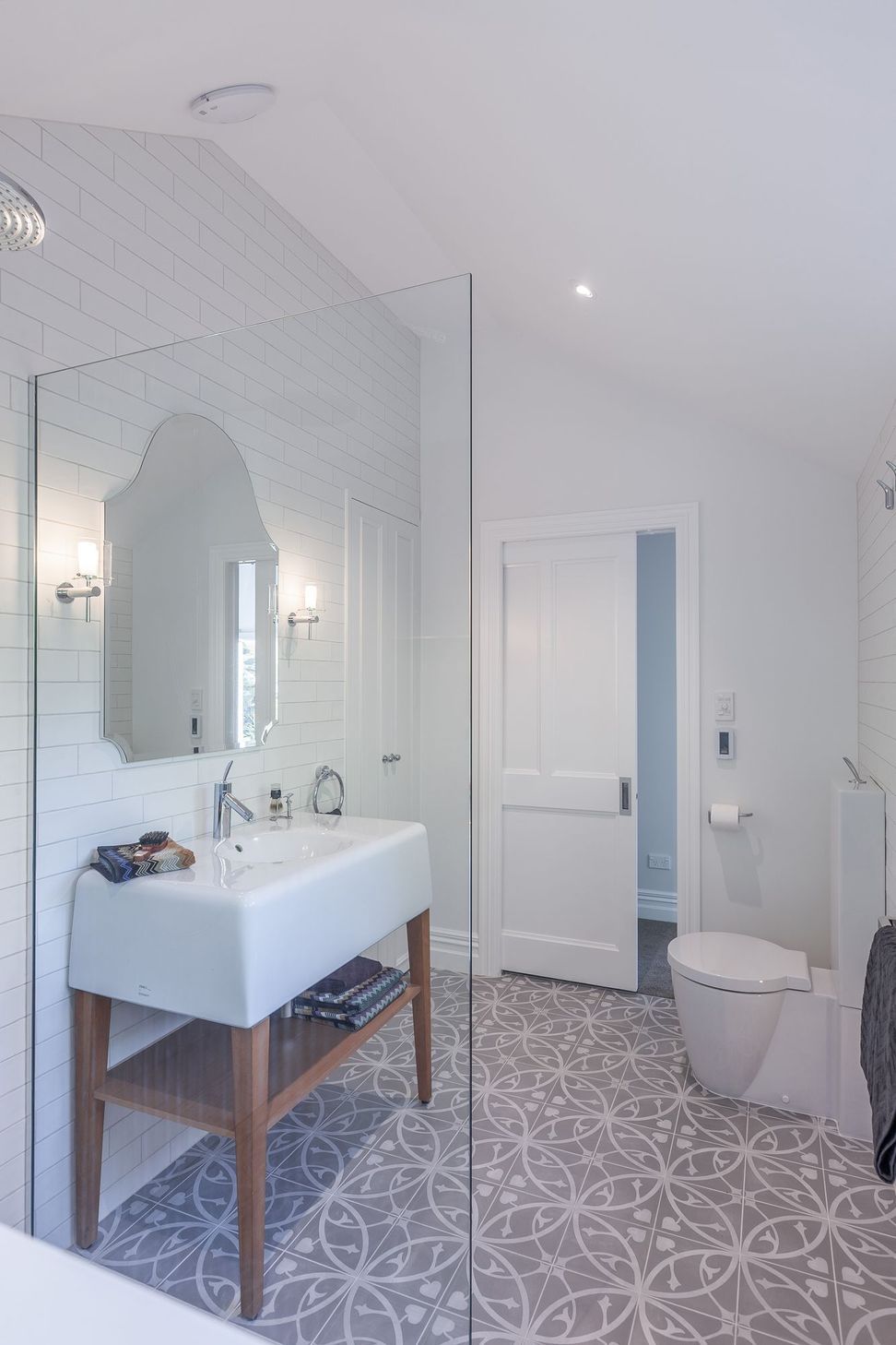 Epsom Guest Bathroom and Ensuite Bathroom