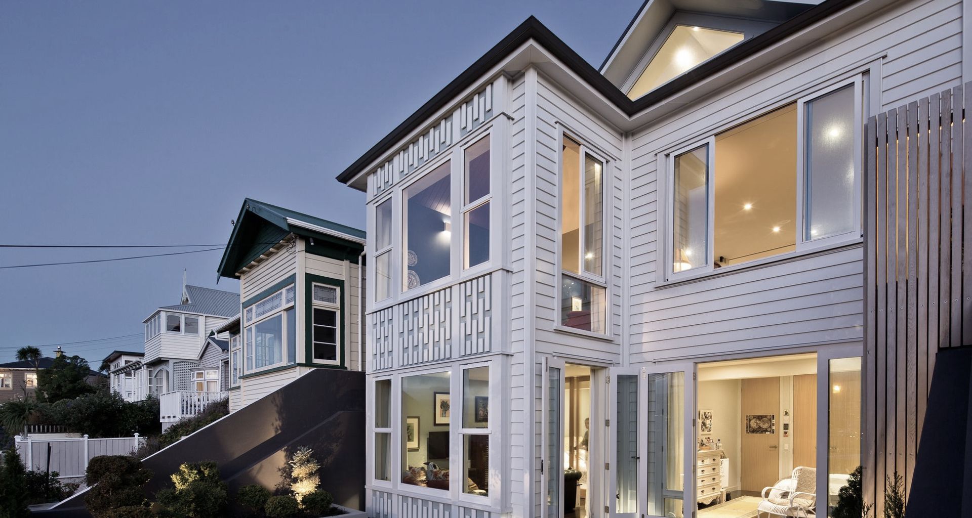 Mount Vic Home banner