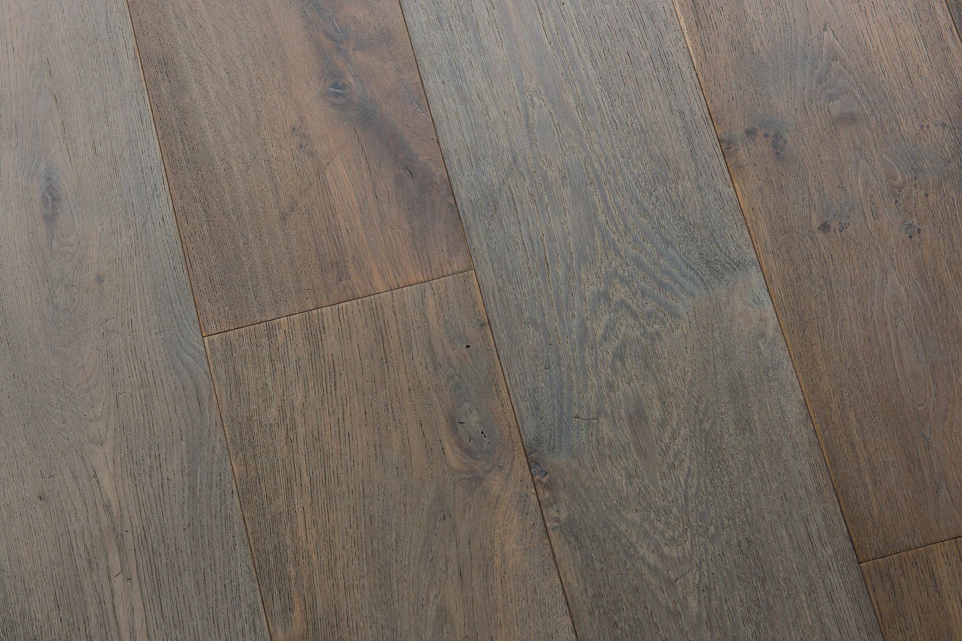 Puerto Restaurant French Oak Flooring