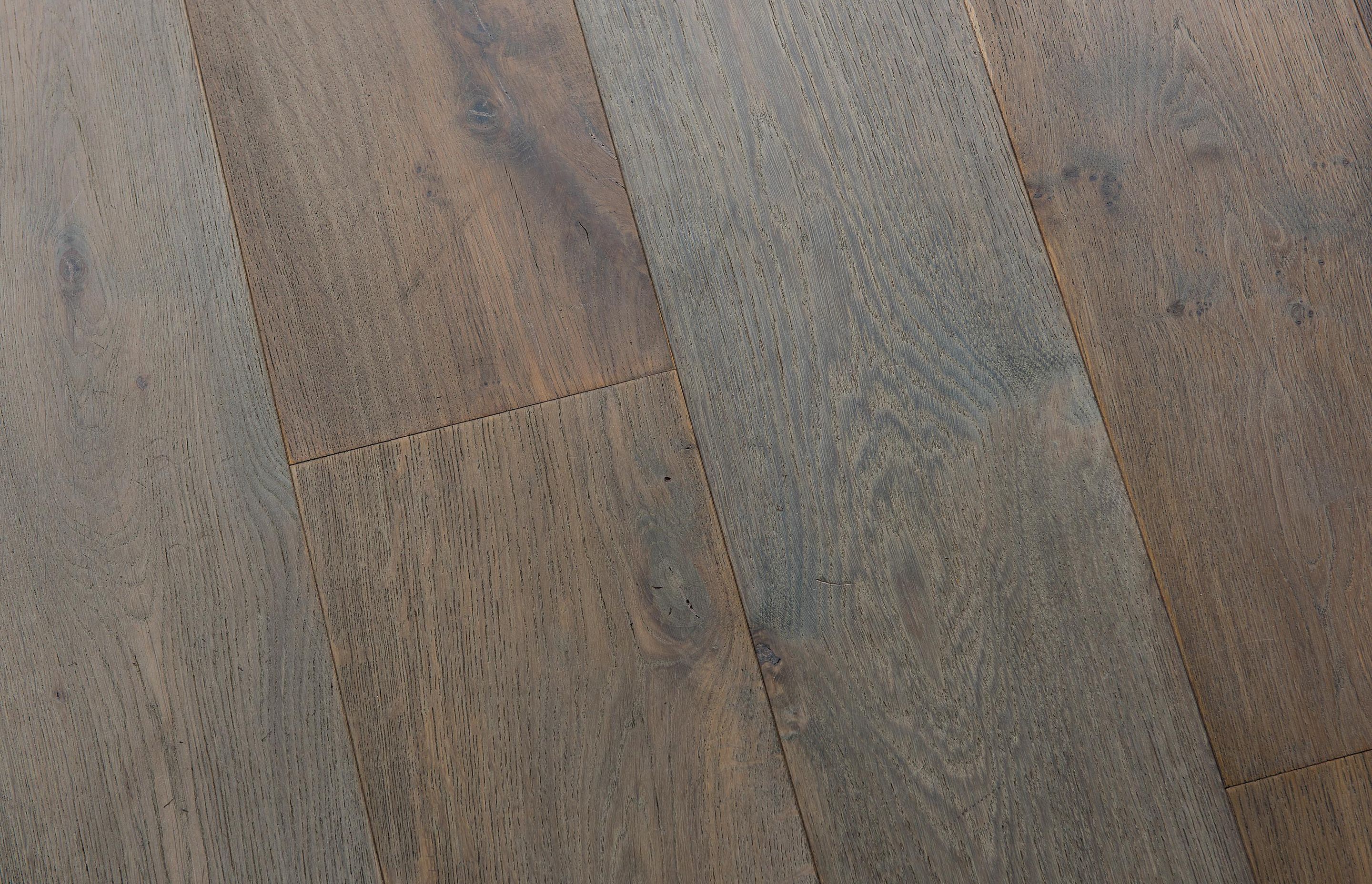 Puerto Restaurant French Oak Flooring