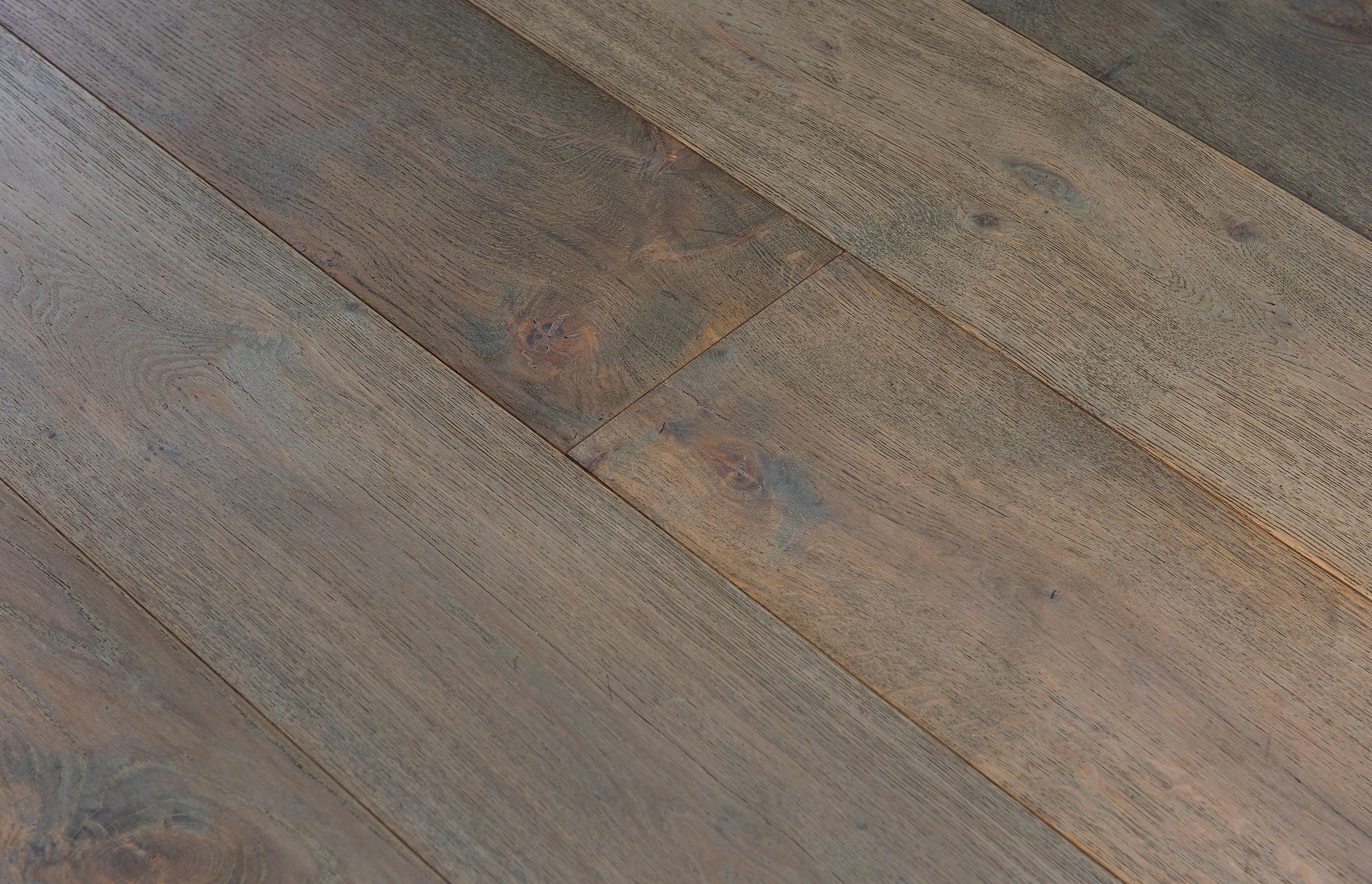 Puerto Restaurant French Oak Flooring