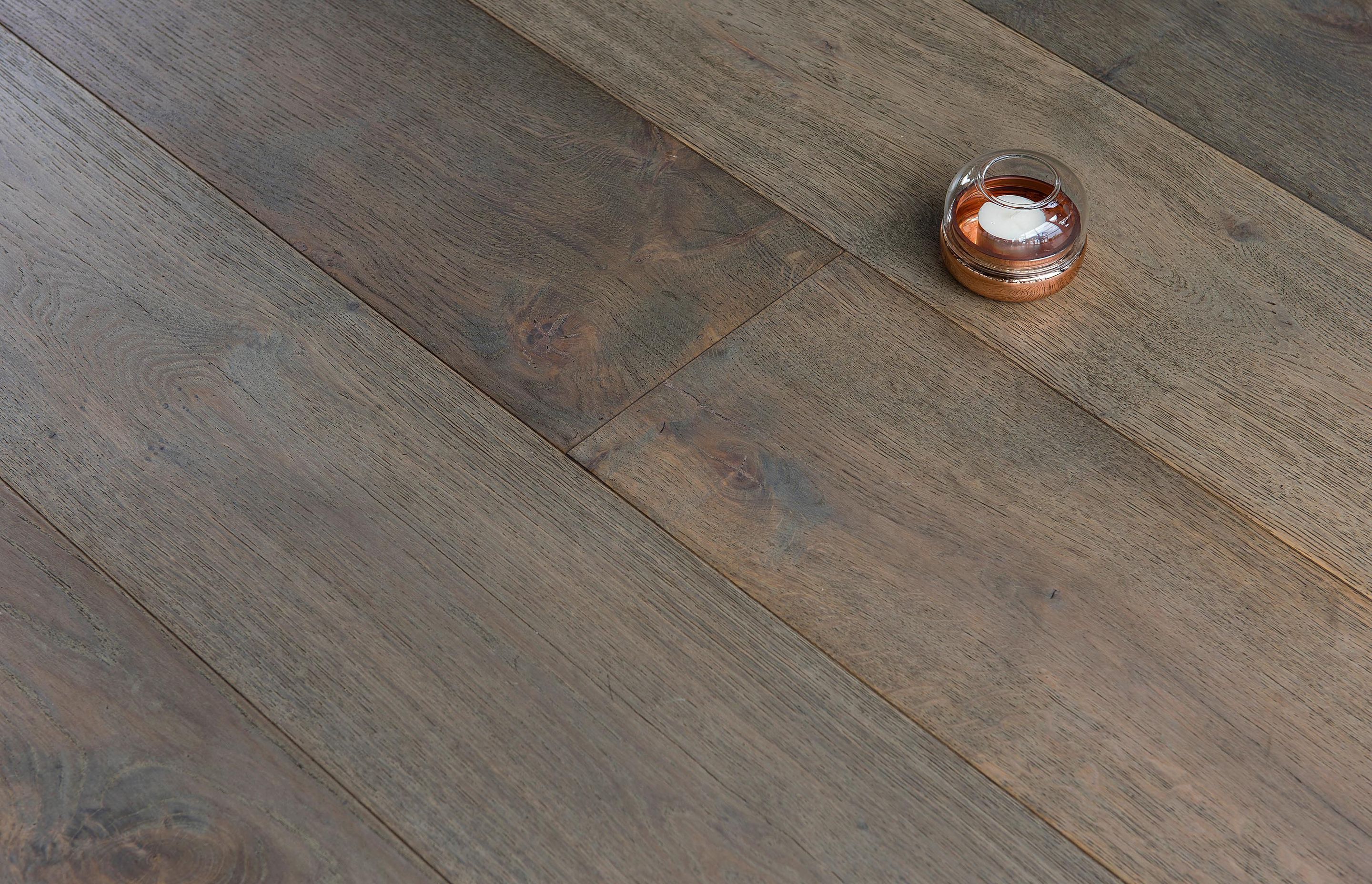 Puerto Restaurant French Oak Flooring