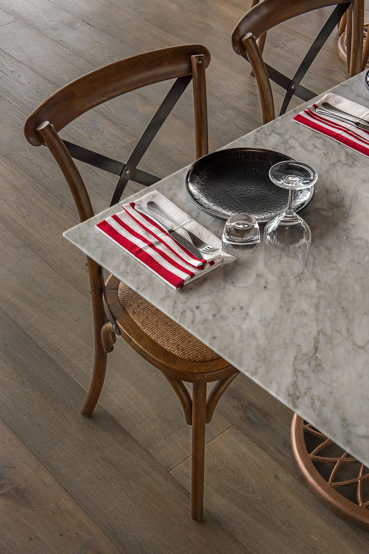 Puerto Restaurant French Oak Flooring
