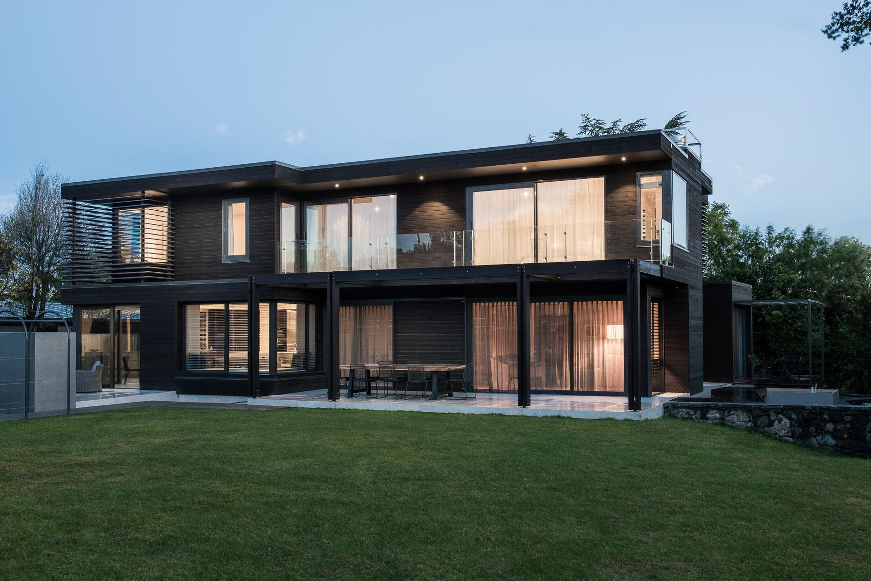Merivale 2