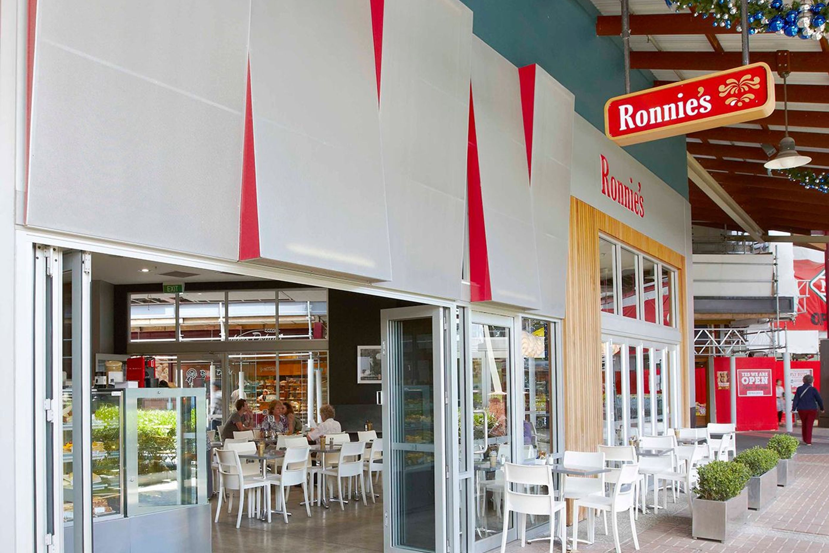 Ronnies Cafe