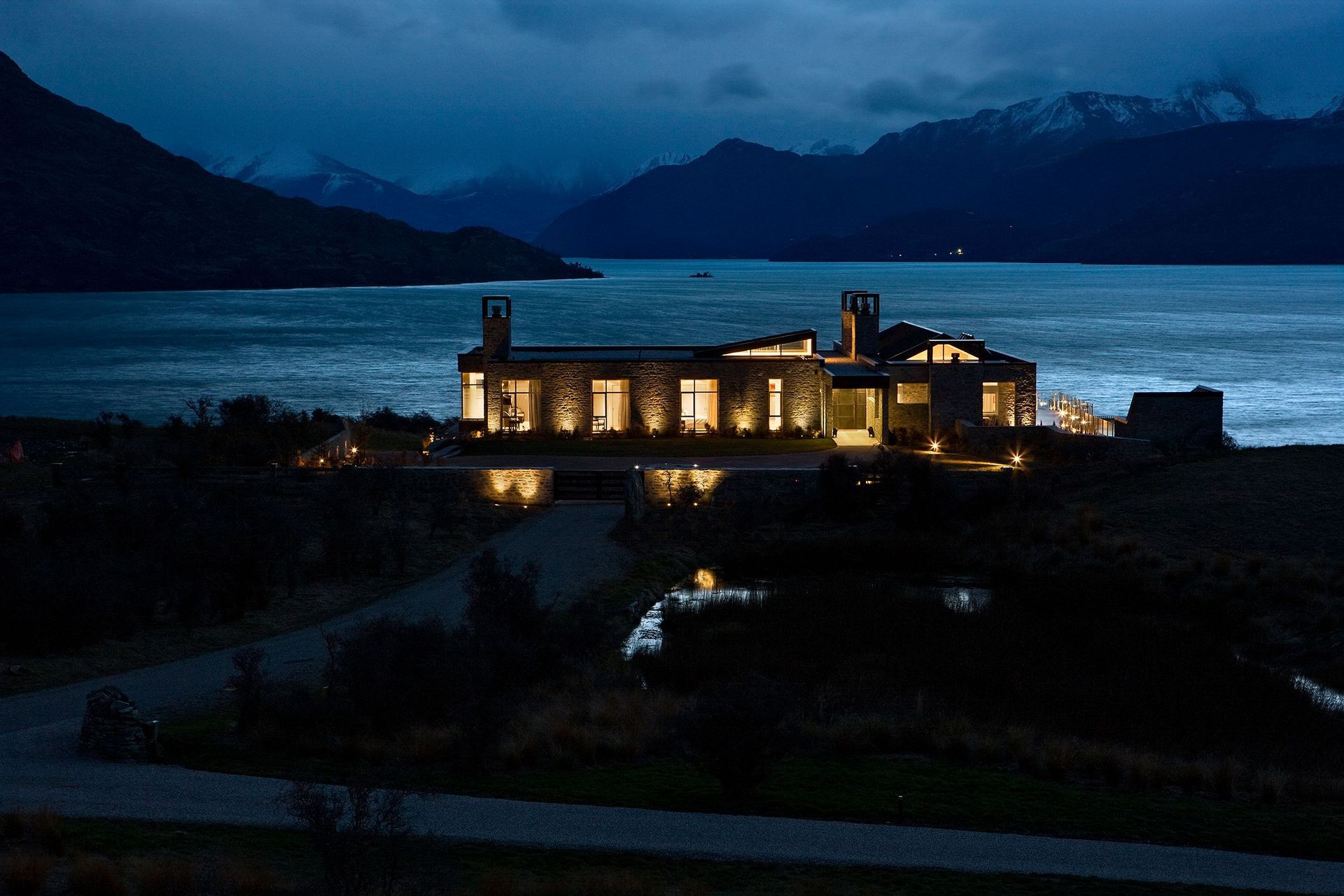 QUEENSTOWN RESIDENCE