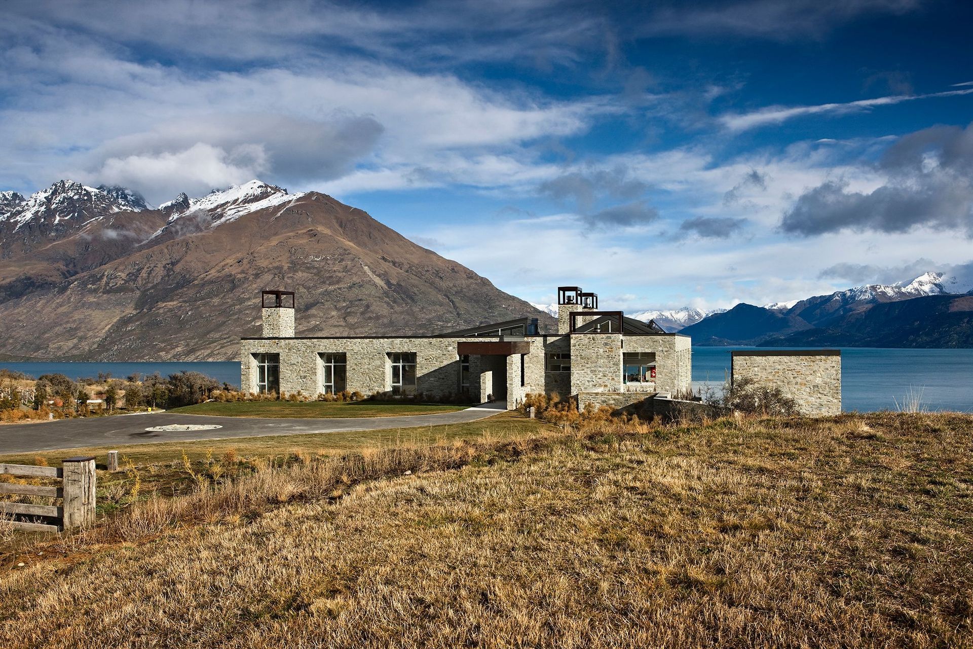 QUEENSTOWN RESIDENCE