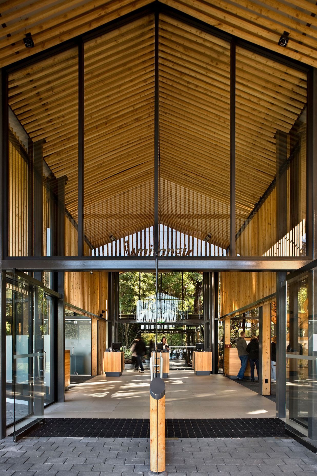 Waitangi Gateway Building