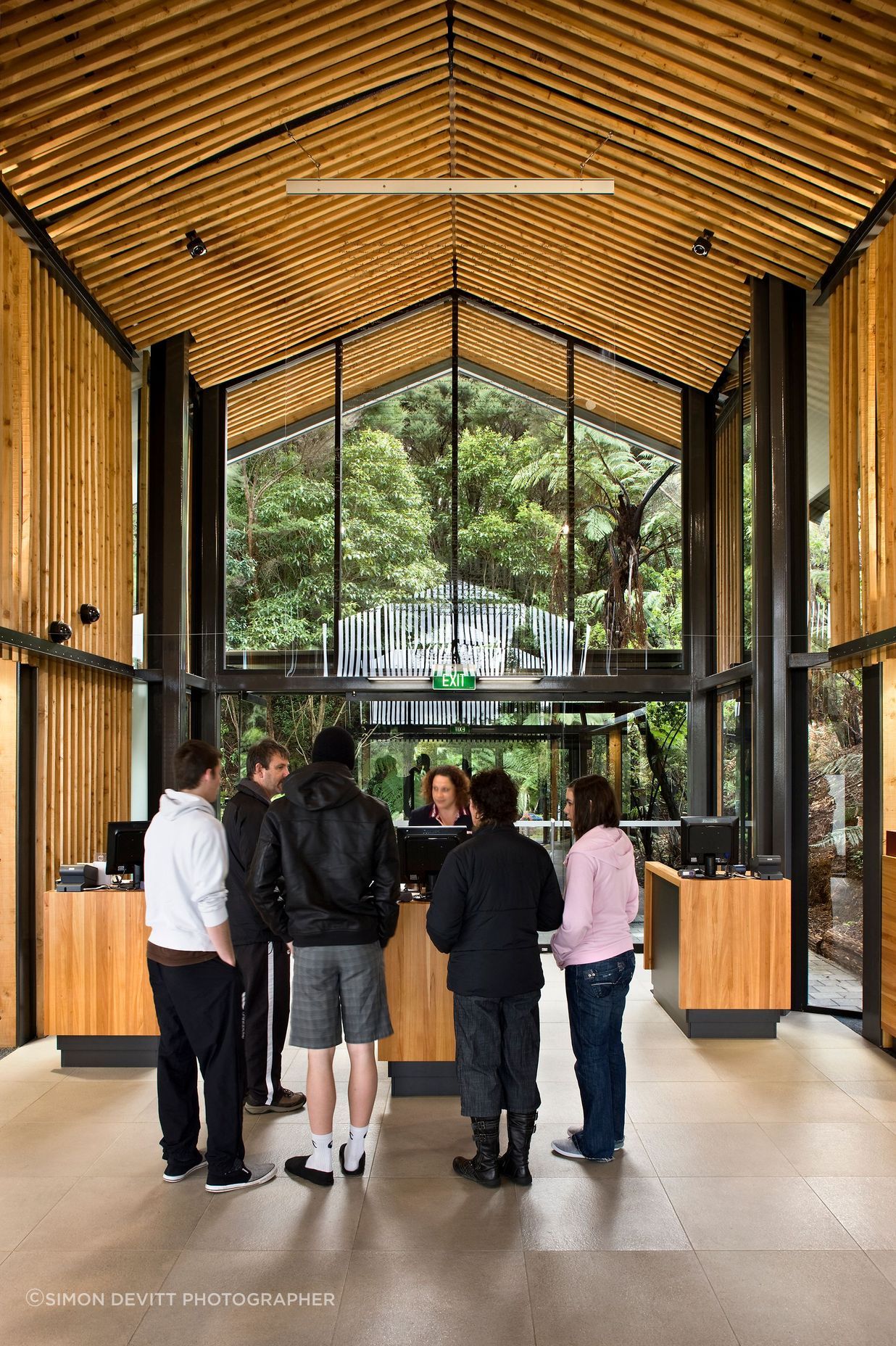 Waitangi Gateway Building