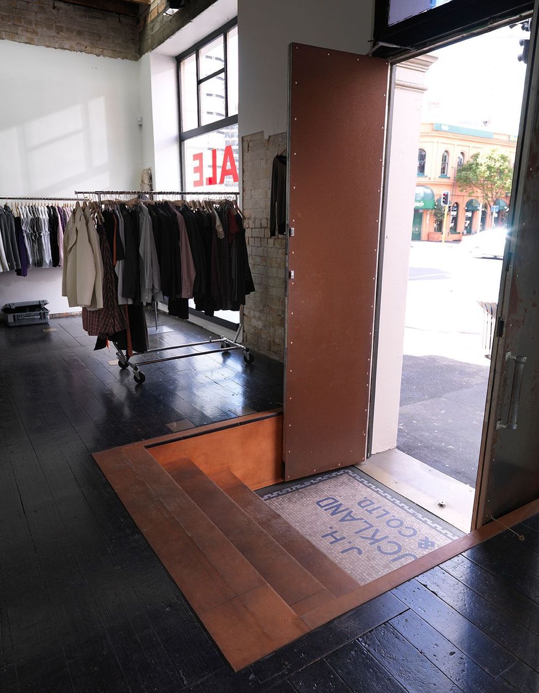 Gub & Mackie. Britomart