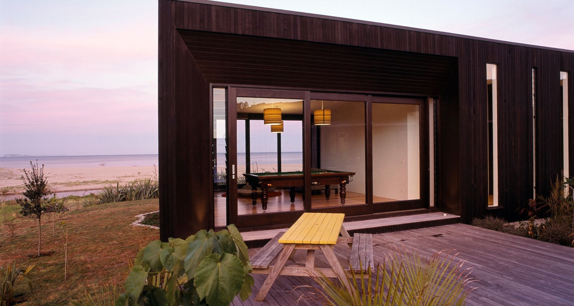 Hot Water Beach House banner