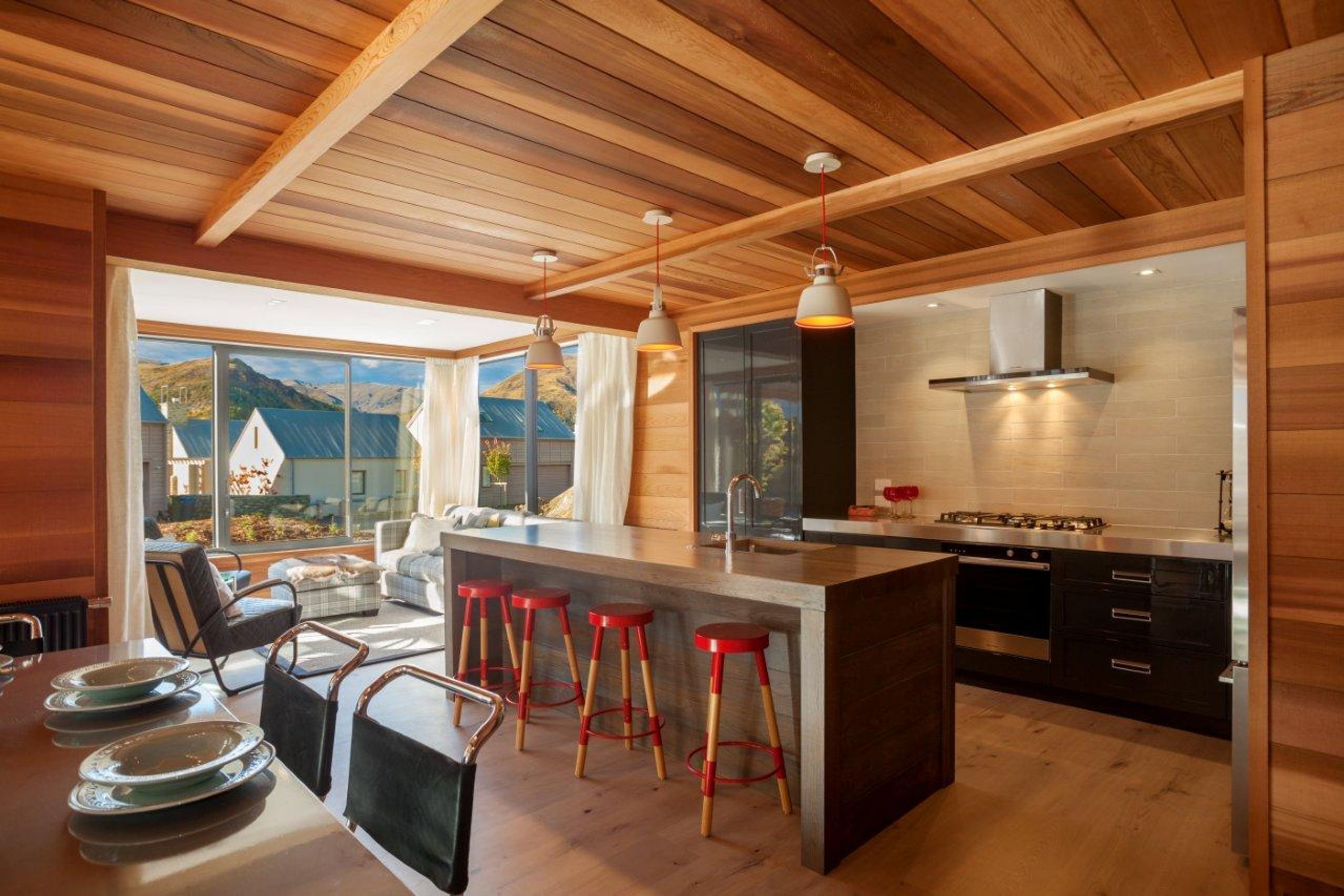 SKI BARN