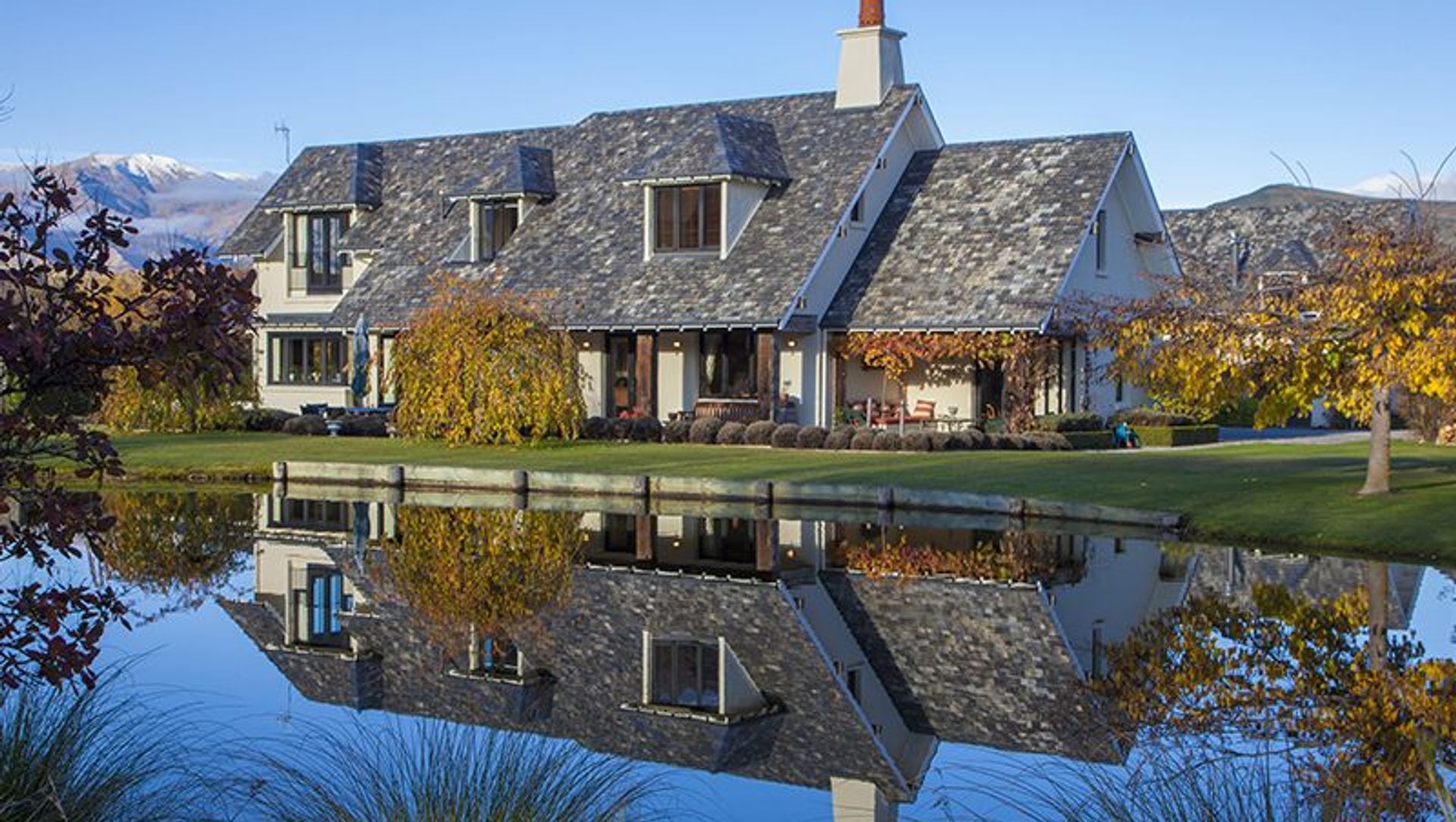 Stonebridge Homestead banner