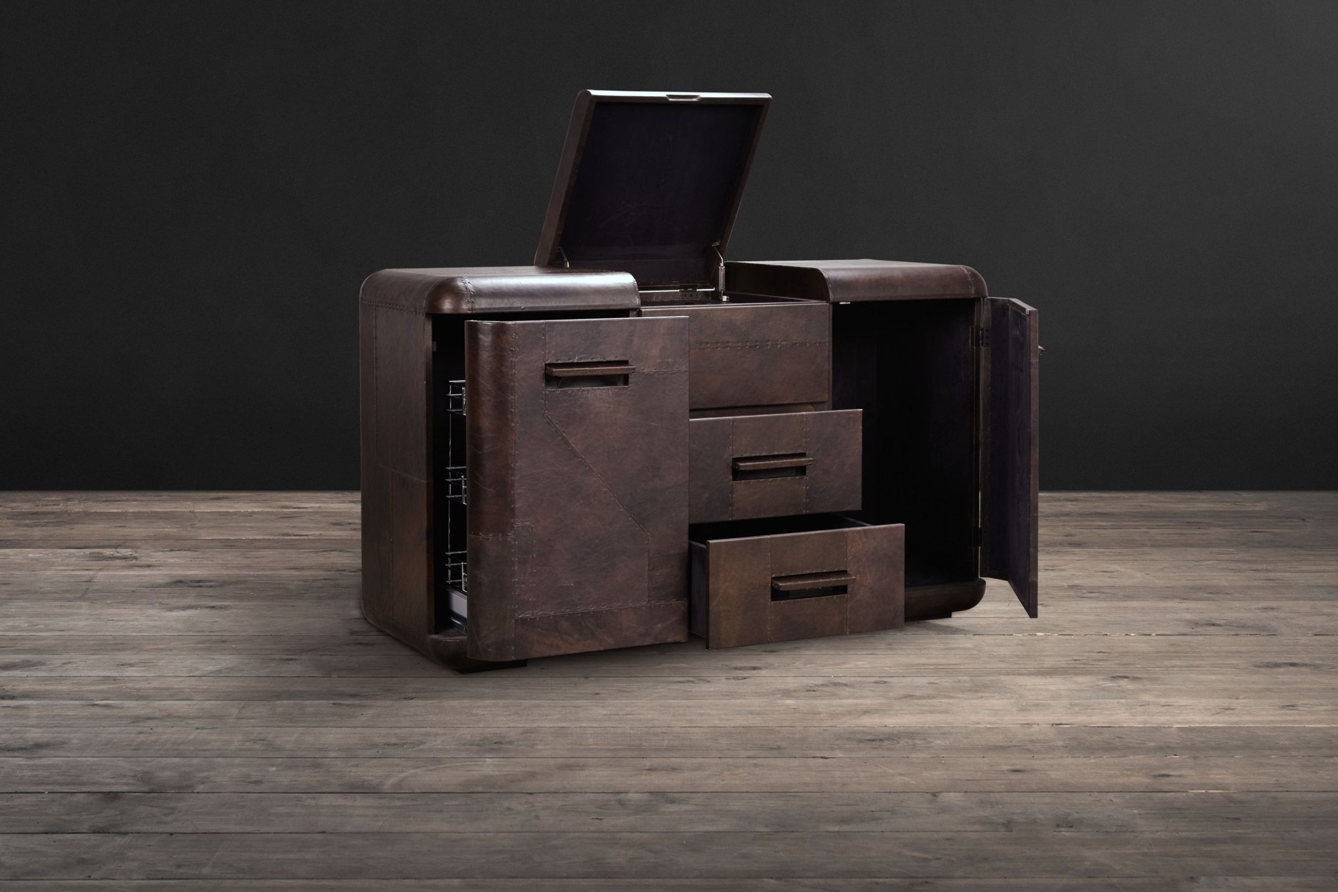 Hudson by Timothy Oulton