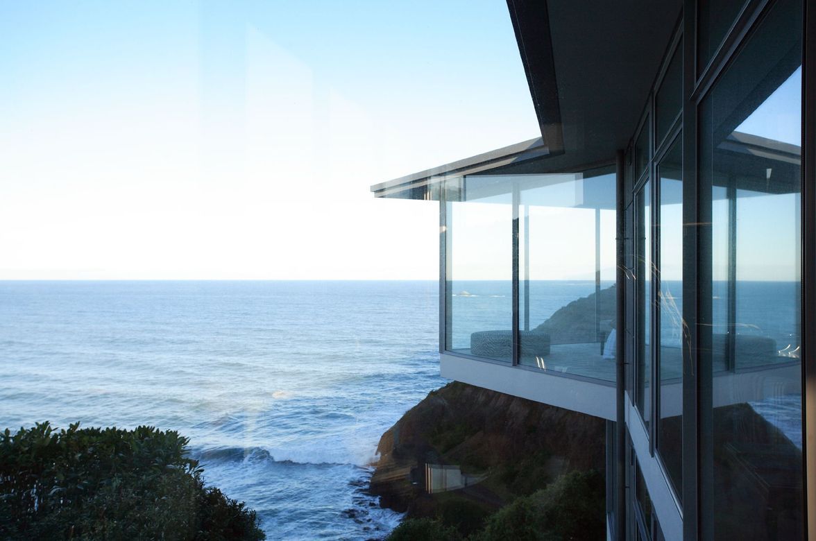 Cliffs Road House