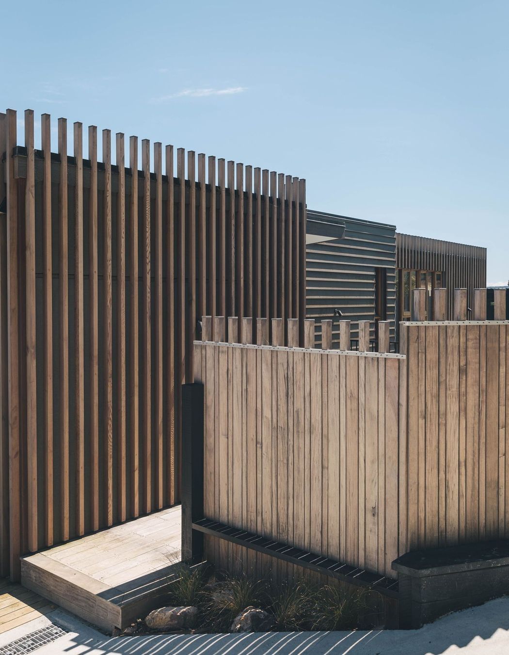 TIRI VIEW HOUSE