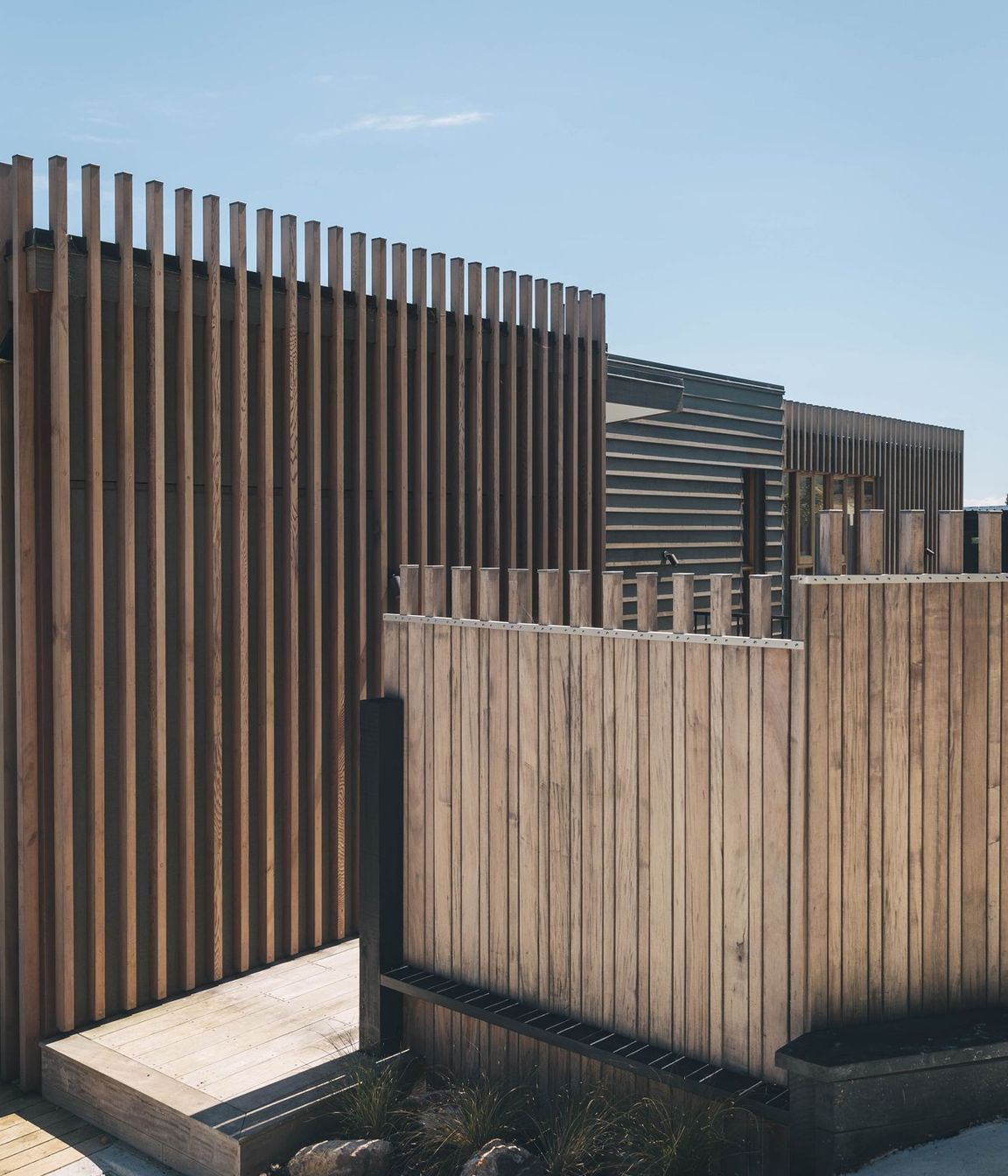TIRI VIEW HOUSE