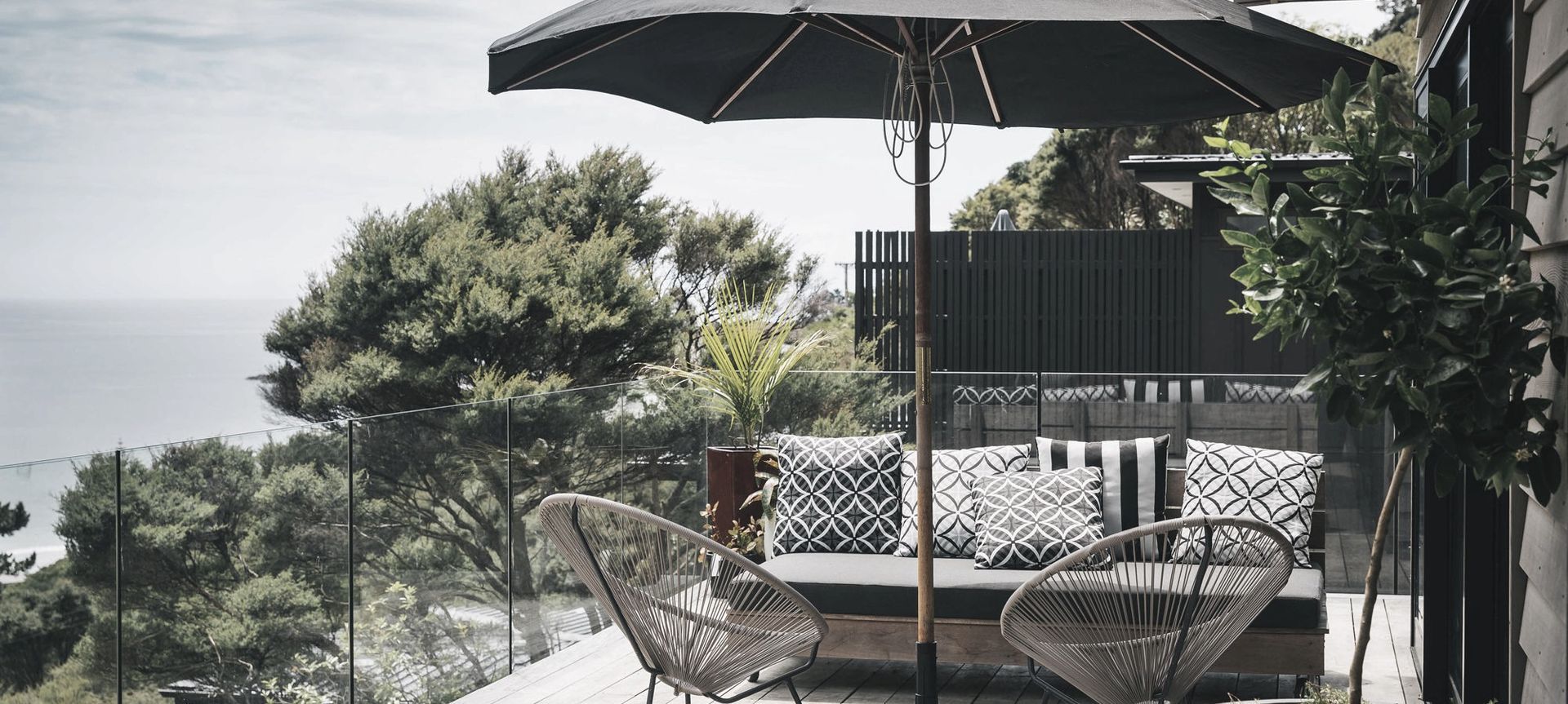 Tiri View House banner