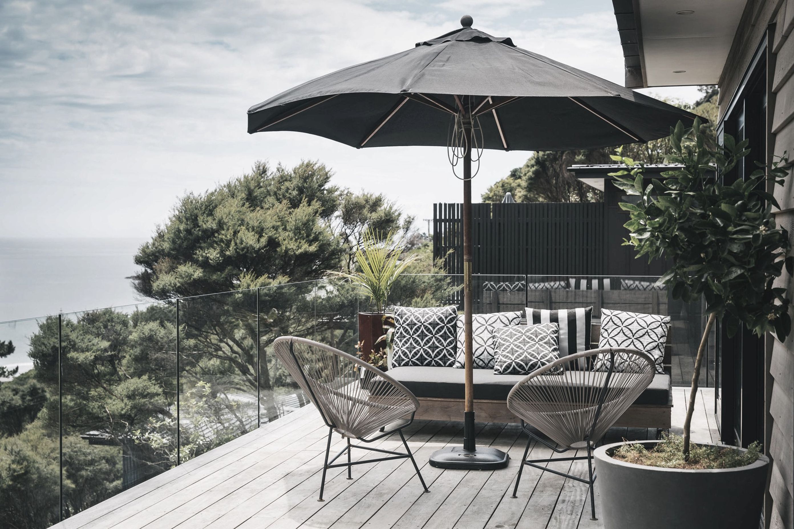 TIRI VIEW HOUSE