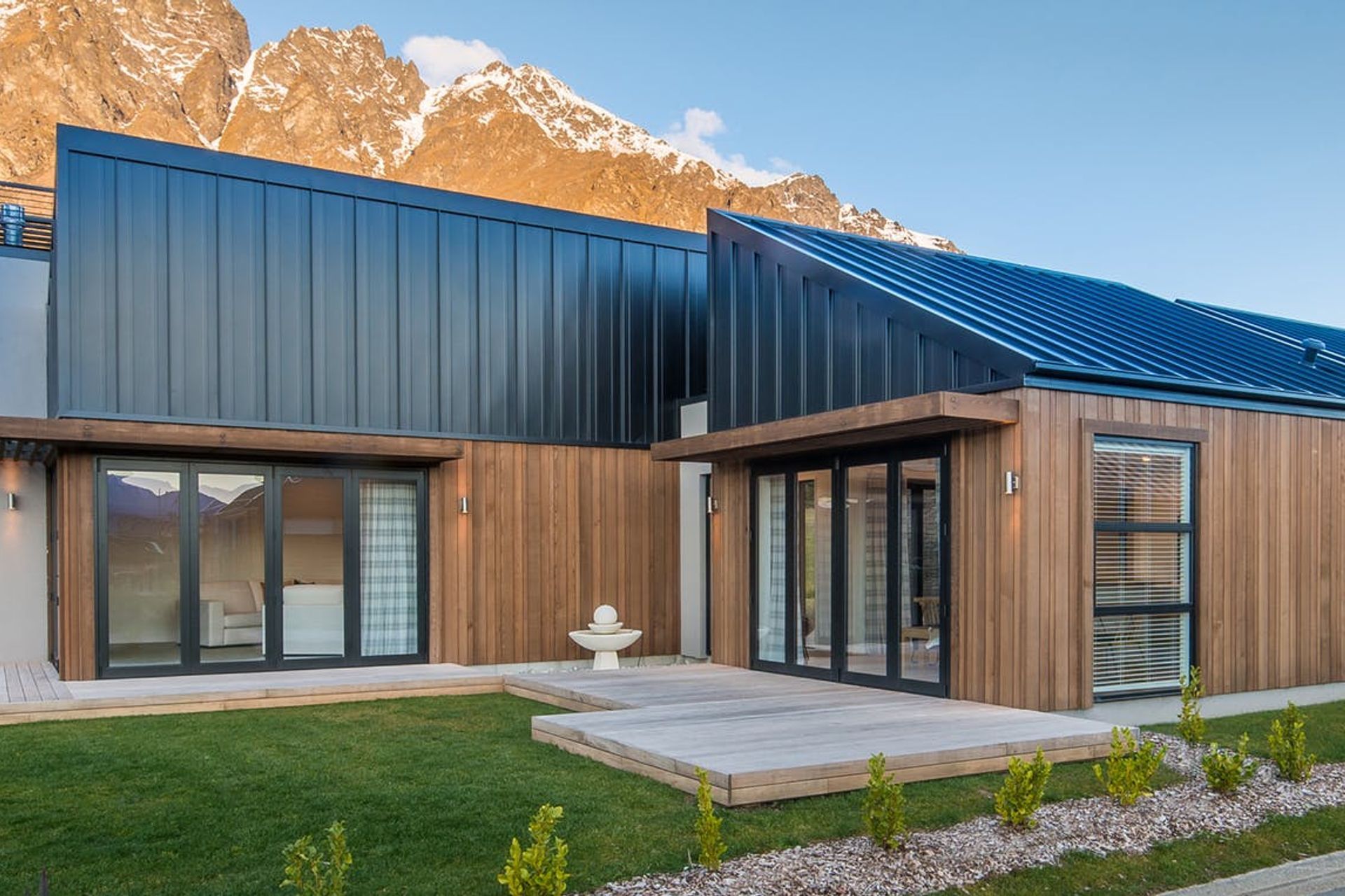 Jack's Point Showroom