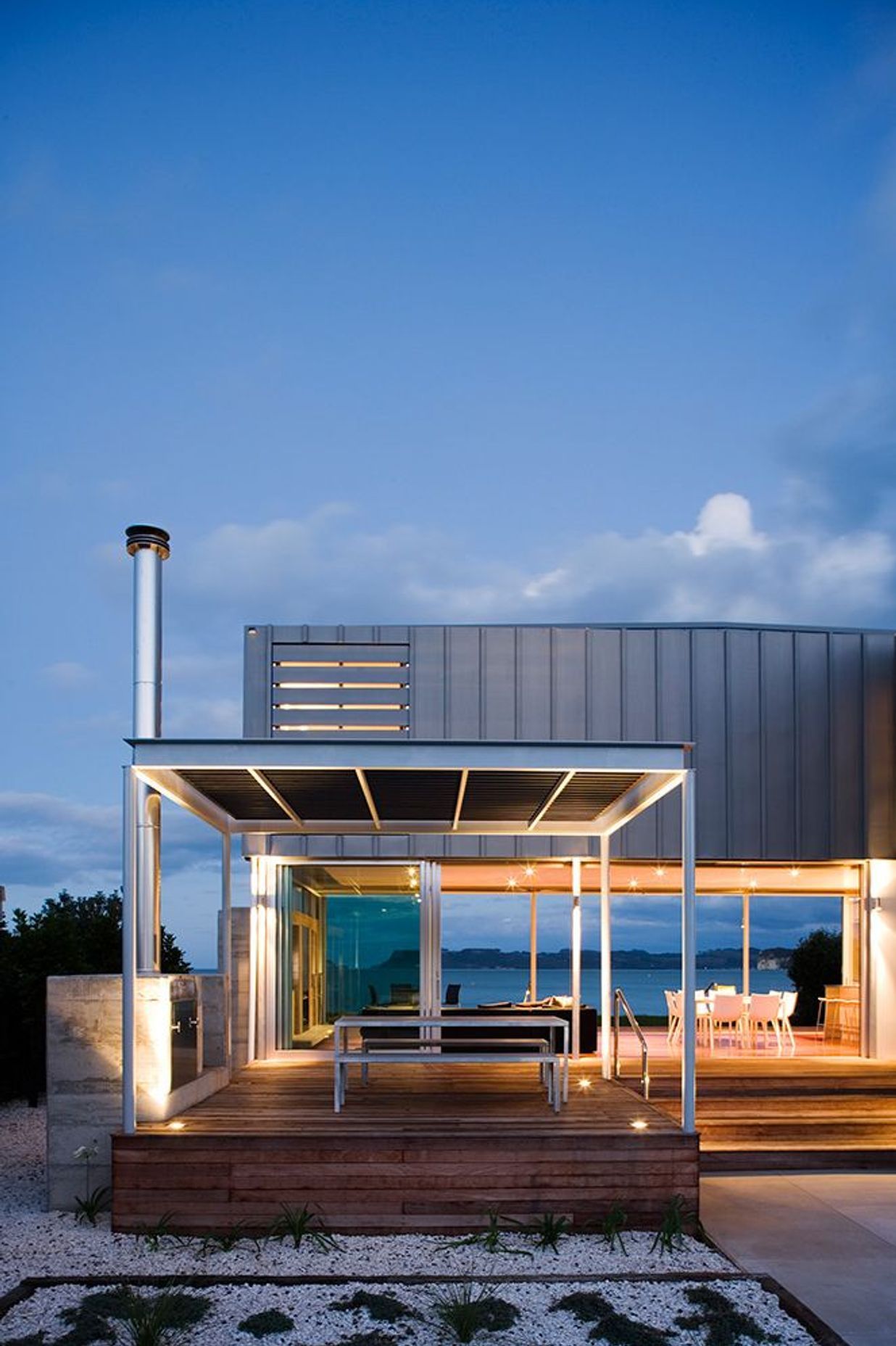 BUFFALO BEACH HOUSE