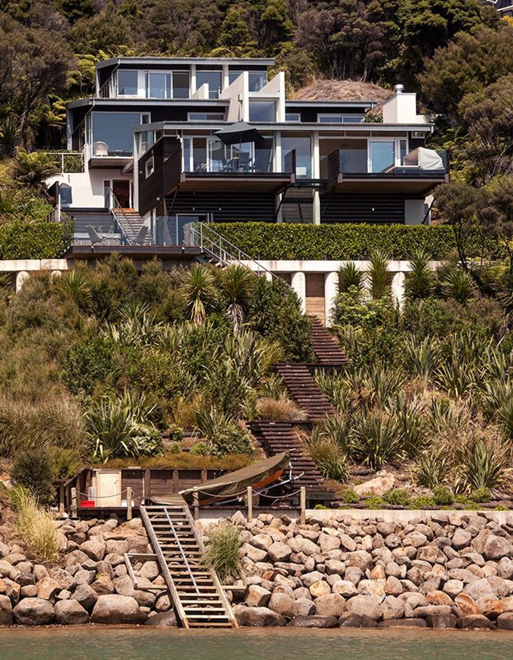 POMARE BAY HOUSE